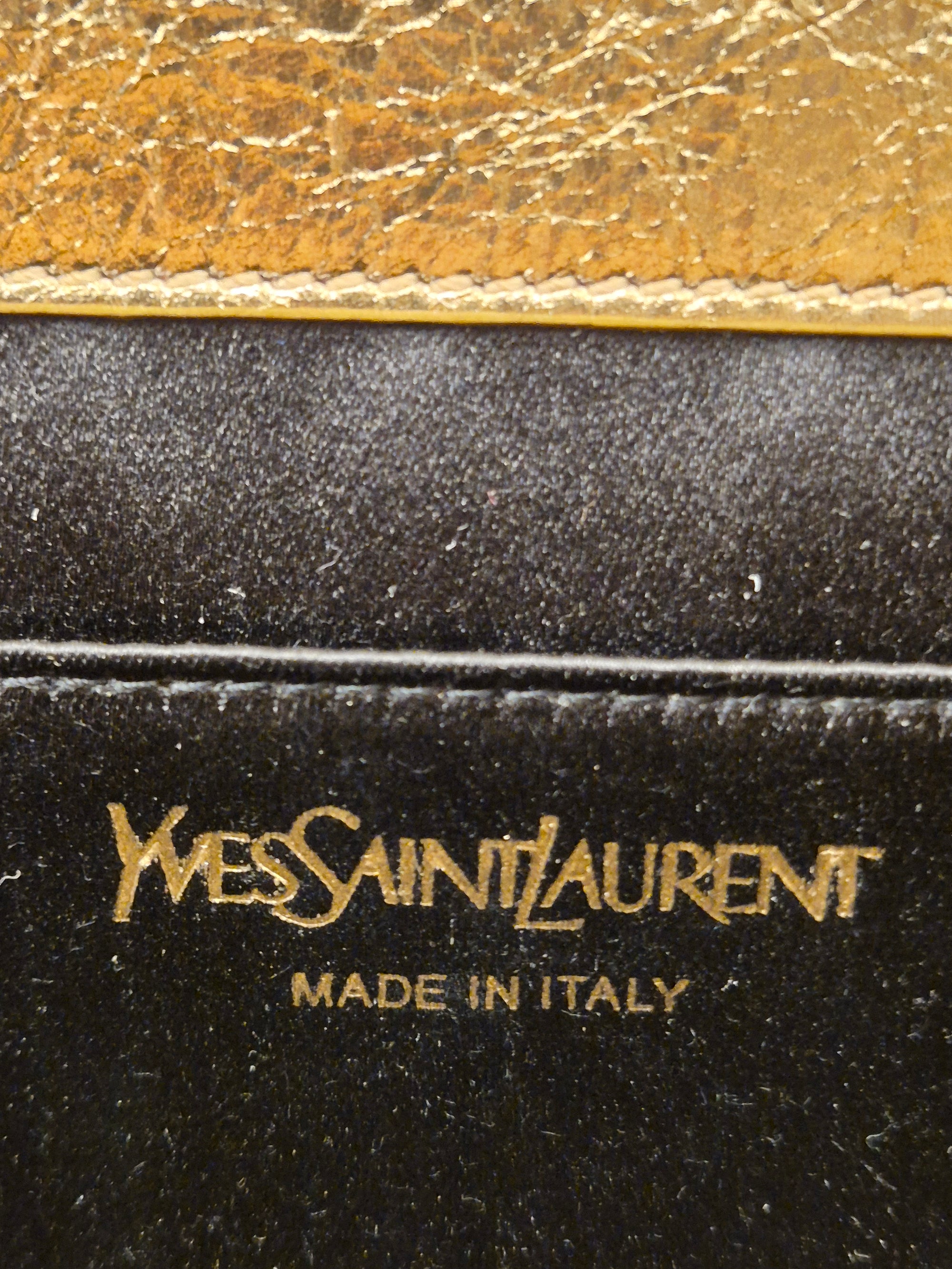 Saint Laurent Belle Clutch