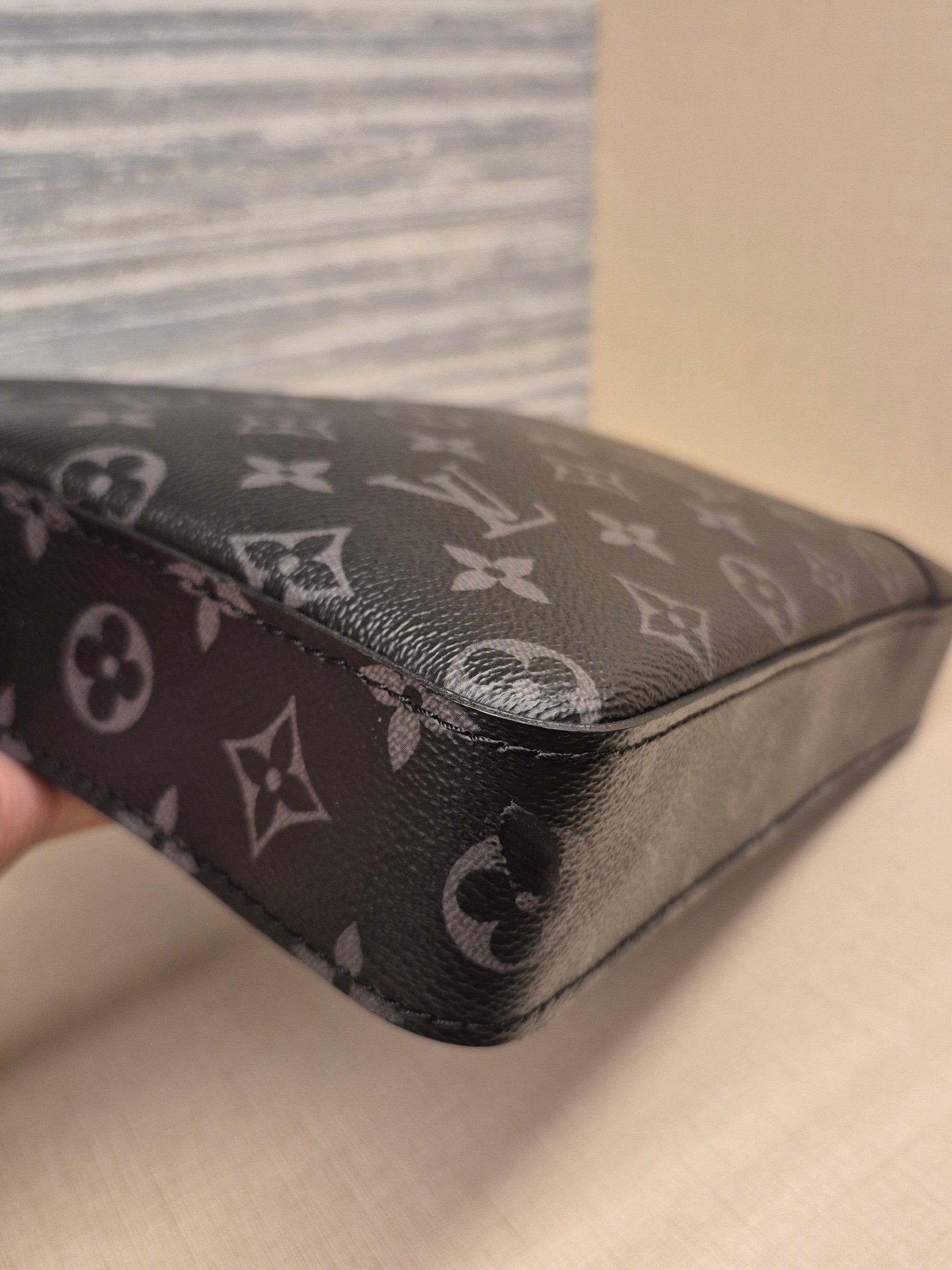 Louis Vuitton Trio Mesenger Monogram Eclipse