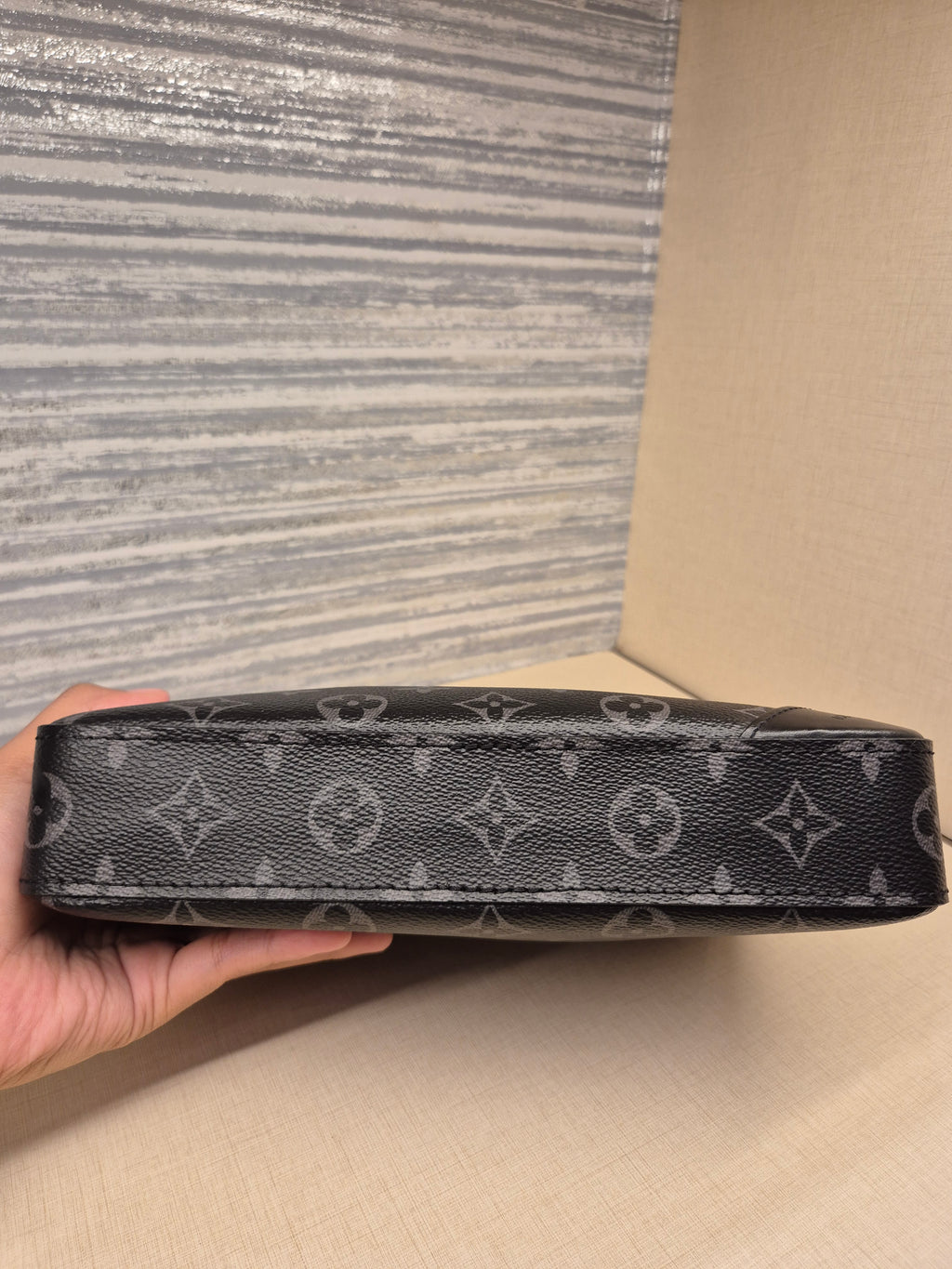 Louis Vuitton Trio Mesenger Monogram Eclipse