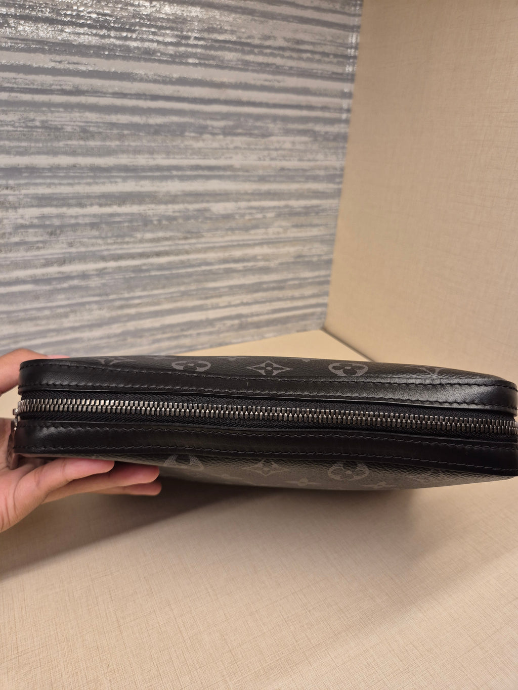 Louis Vuitton Trio Mesenger Monogram Eclipse