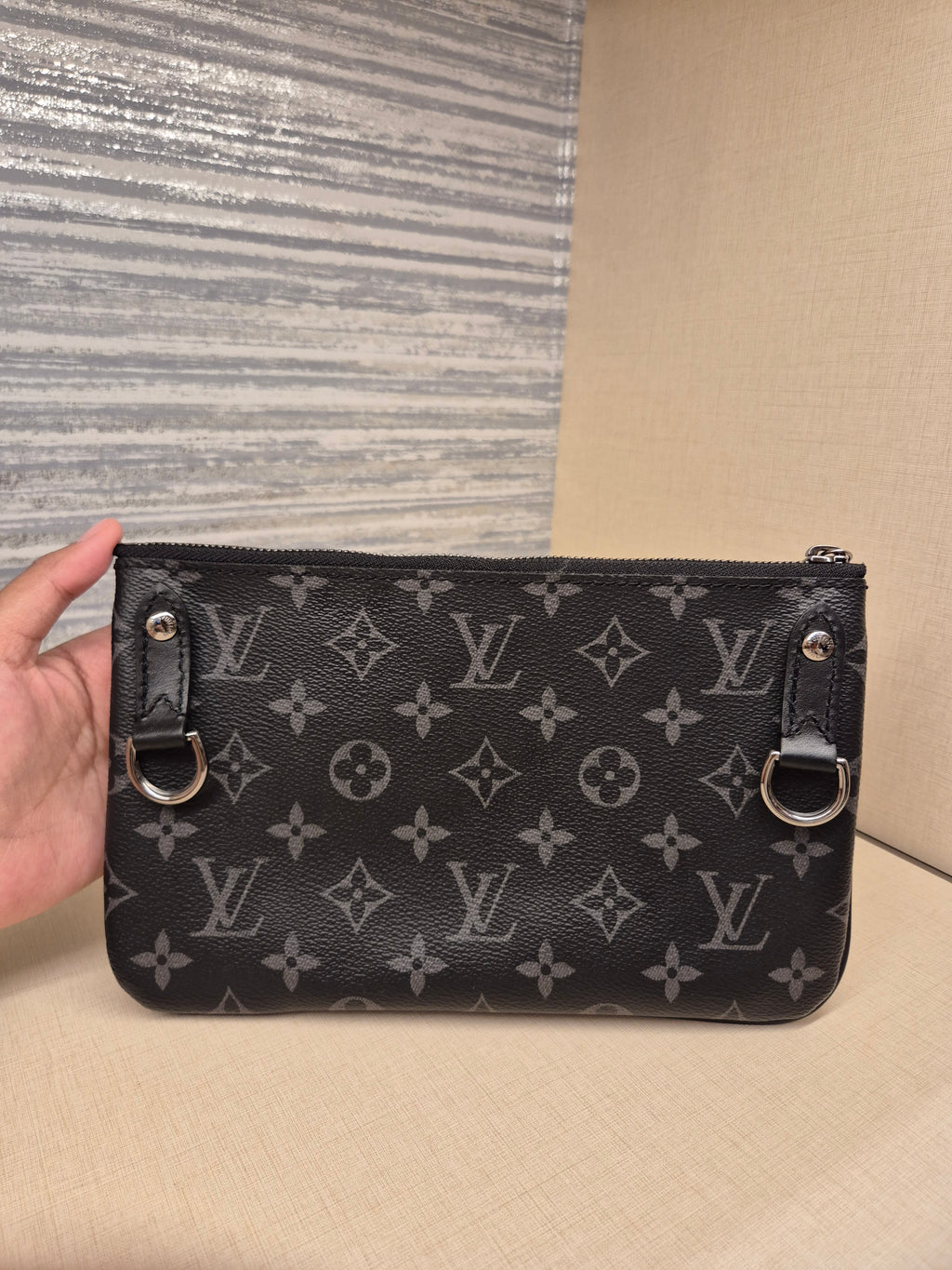 Louis Vuitton Trio Mesenger Monogram Eclipse