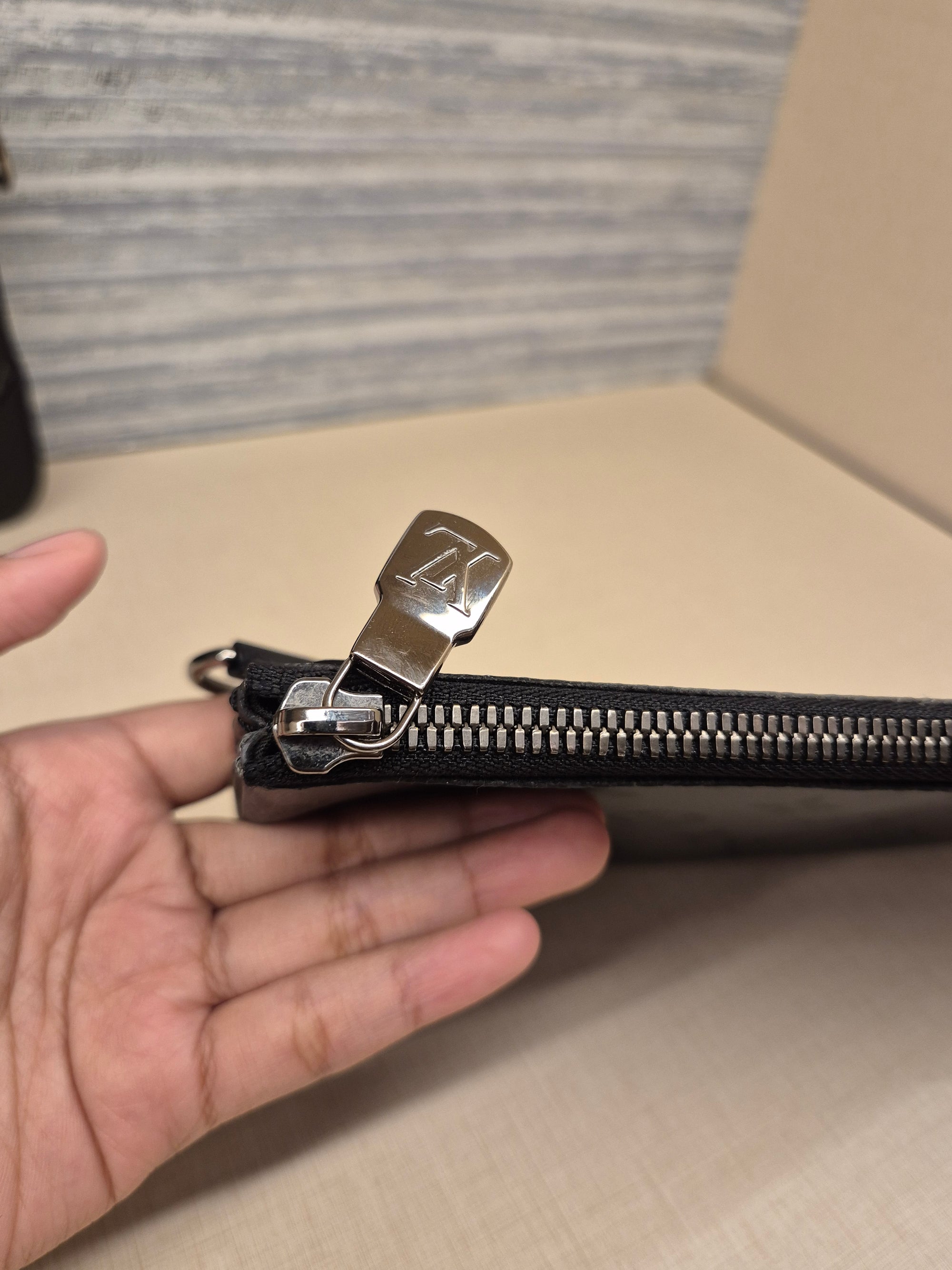 Louis Vuitton Trio Mesenger Monogram Eclipse