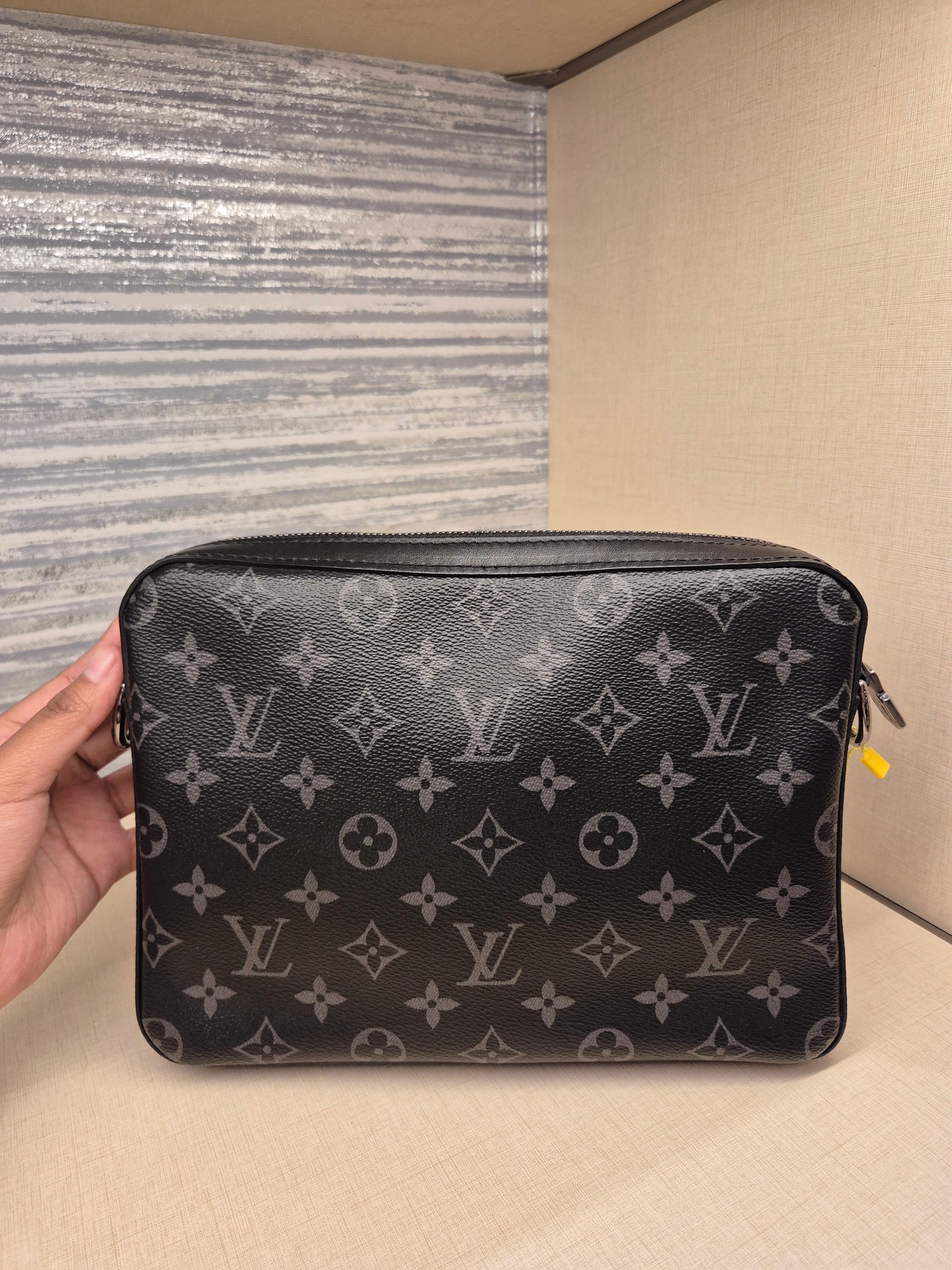 Louis Vuitton Trio Mesenger Monogram Eclipse