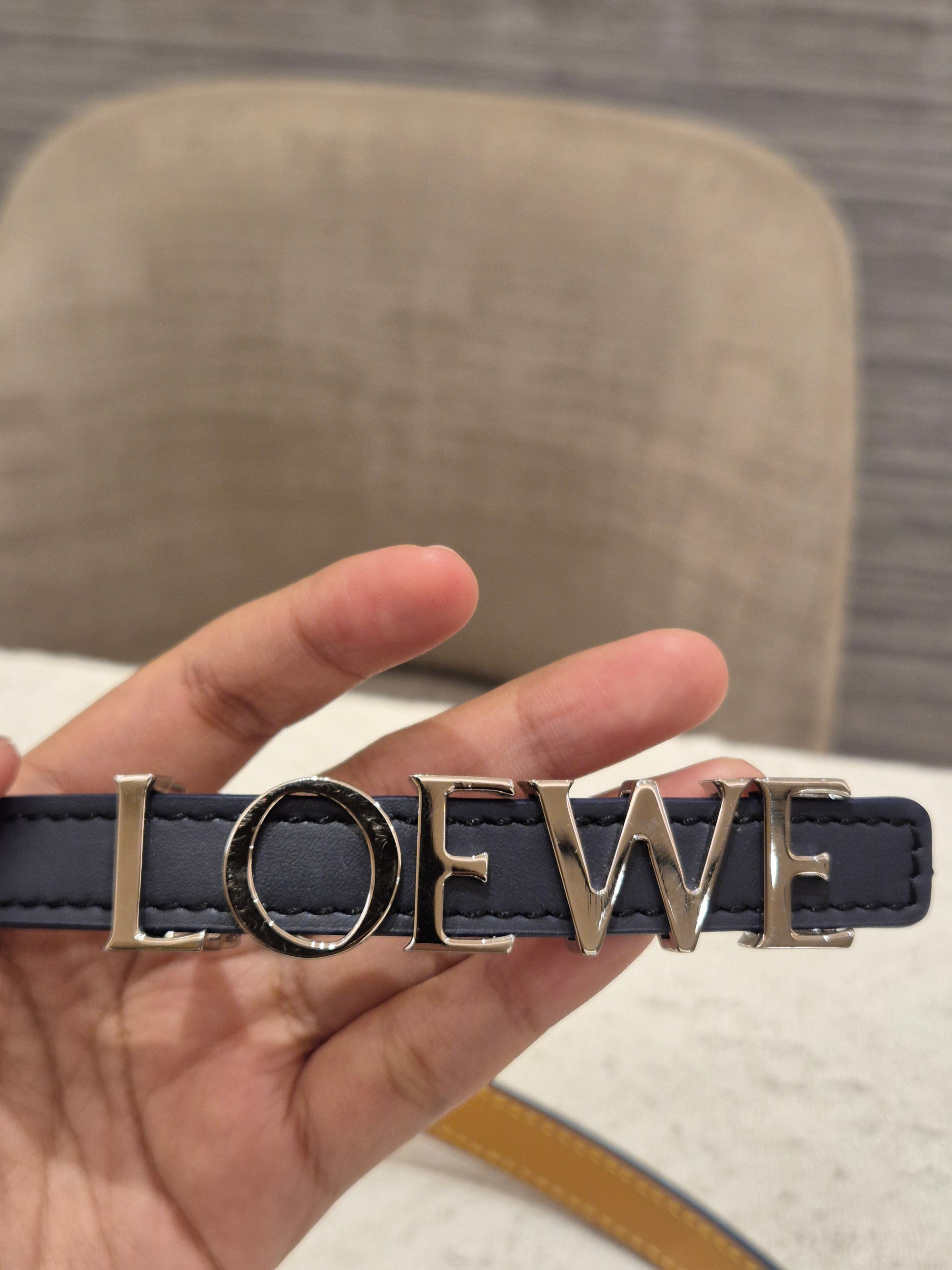 Loewe Belt Font