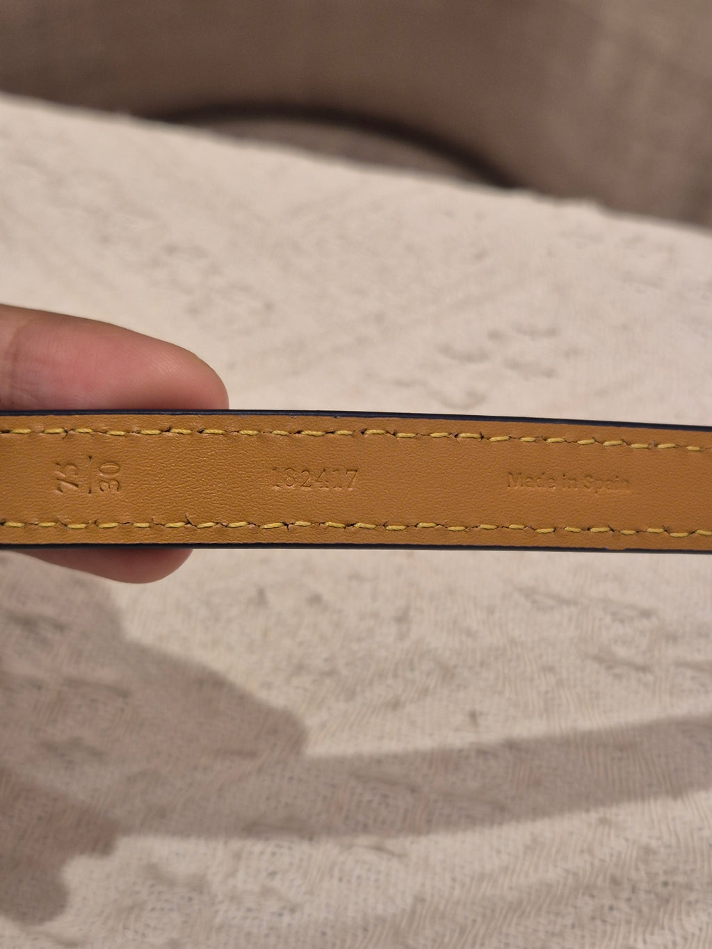 Loewe Belt Font