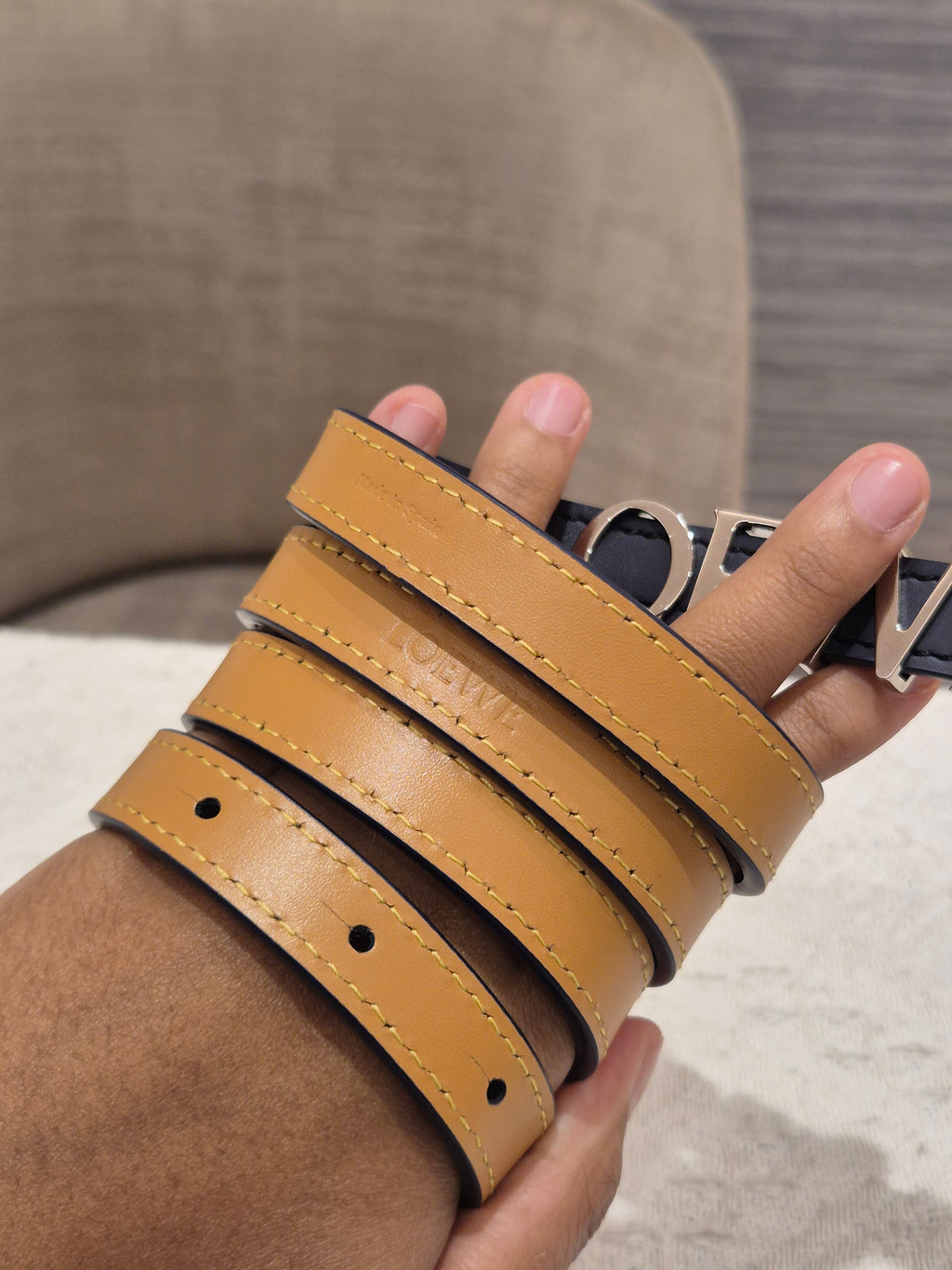 Loewe Belt Font