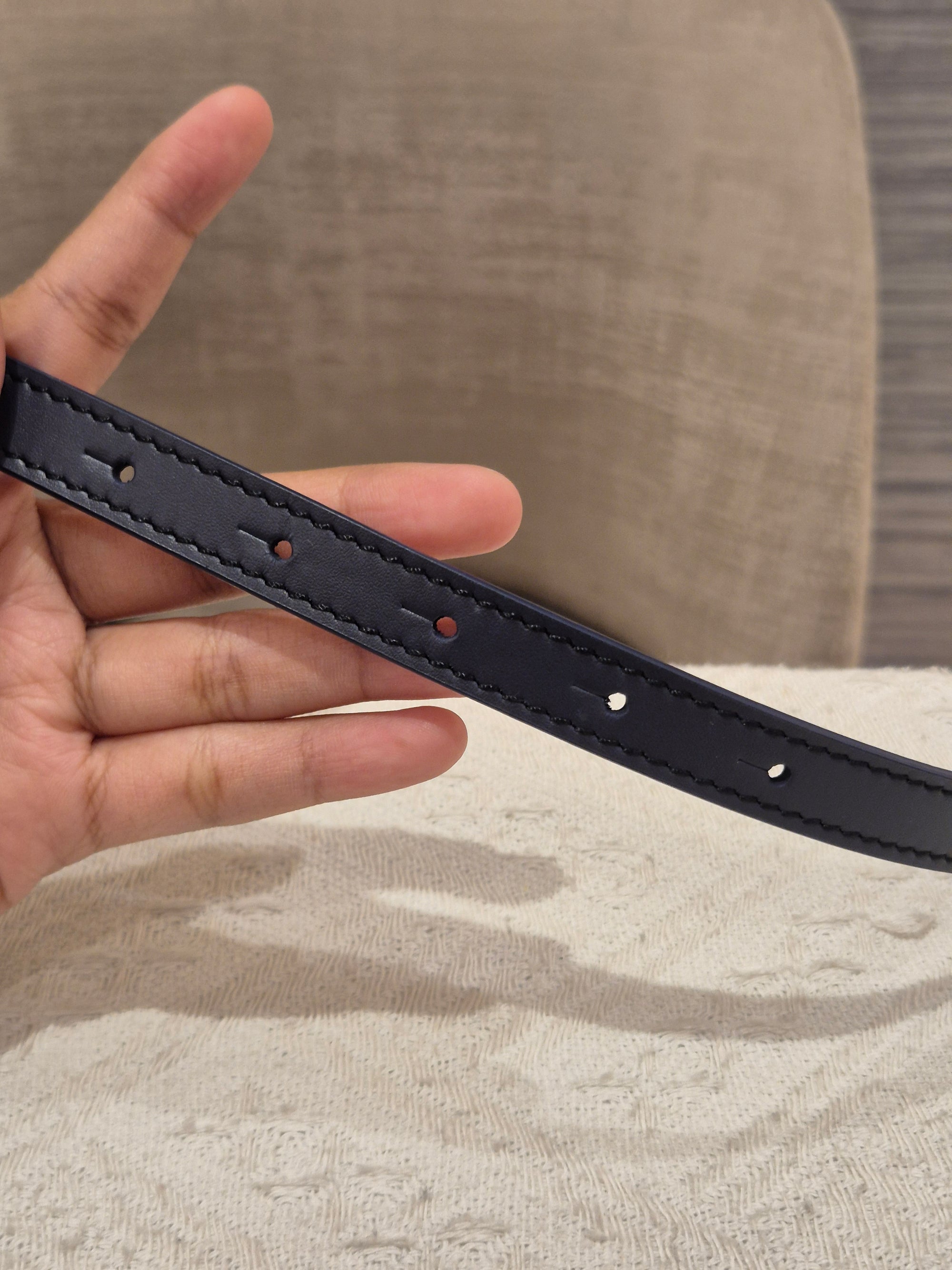 Loewe Belt Font