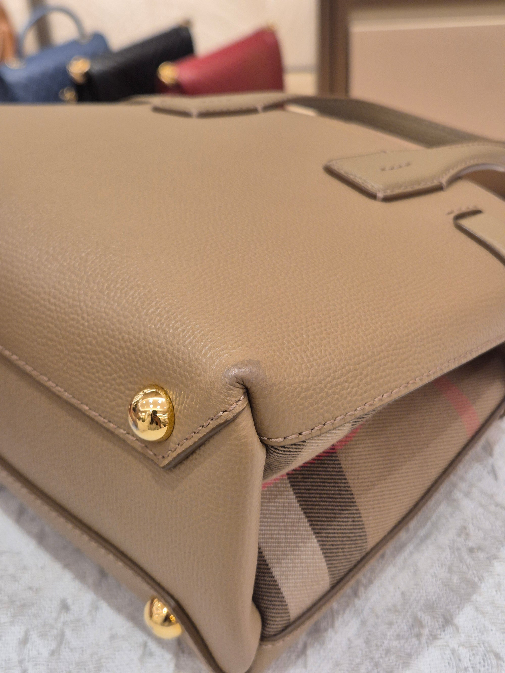 Burberry Banner Check