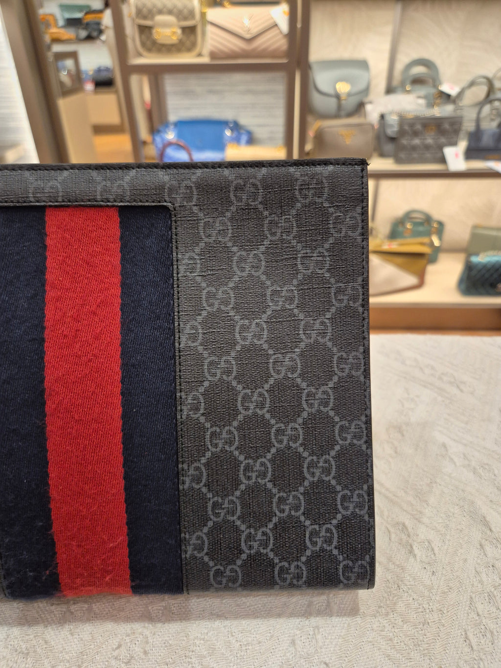 Gucci Ophidia Clutch Monogram