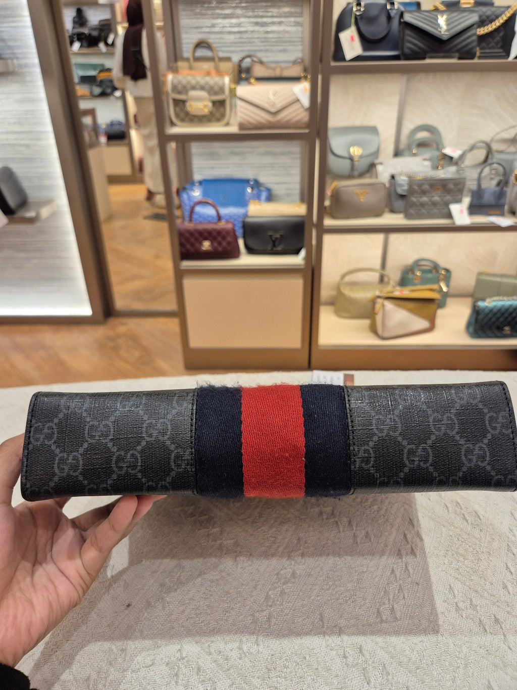 Gucci Ophidia Clutch Monogram