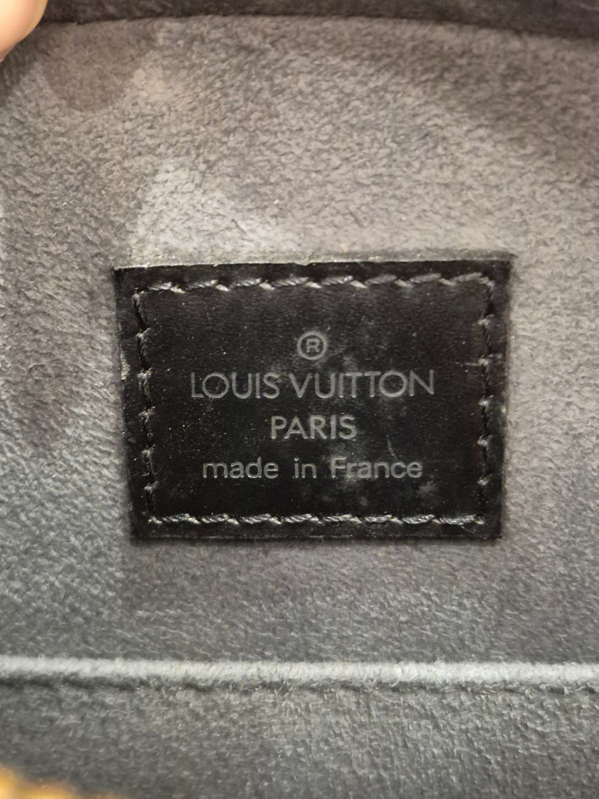 Louis Vuitton Jasmine Epi Black