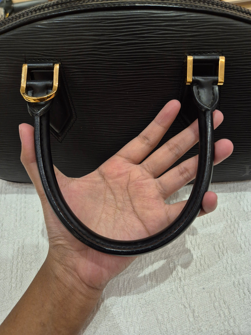 Louis Vuitton Jasmine Epi Black