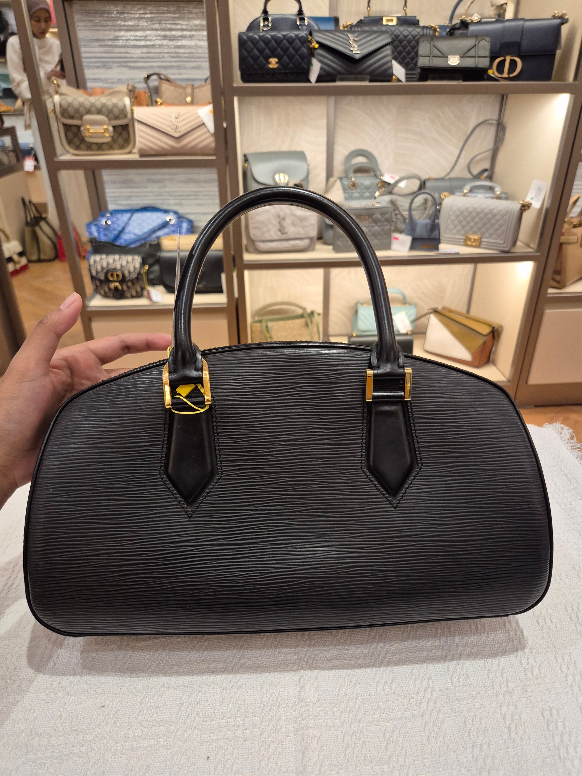 Louis Vuitton Jasmine Epi Black
