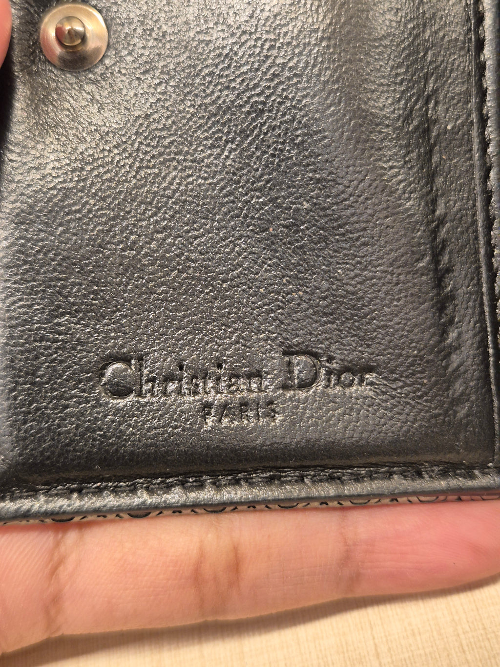 Diorama Card holder