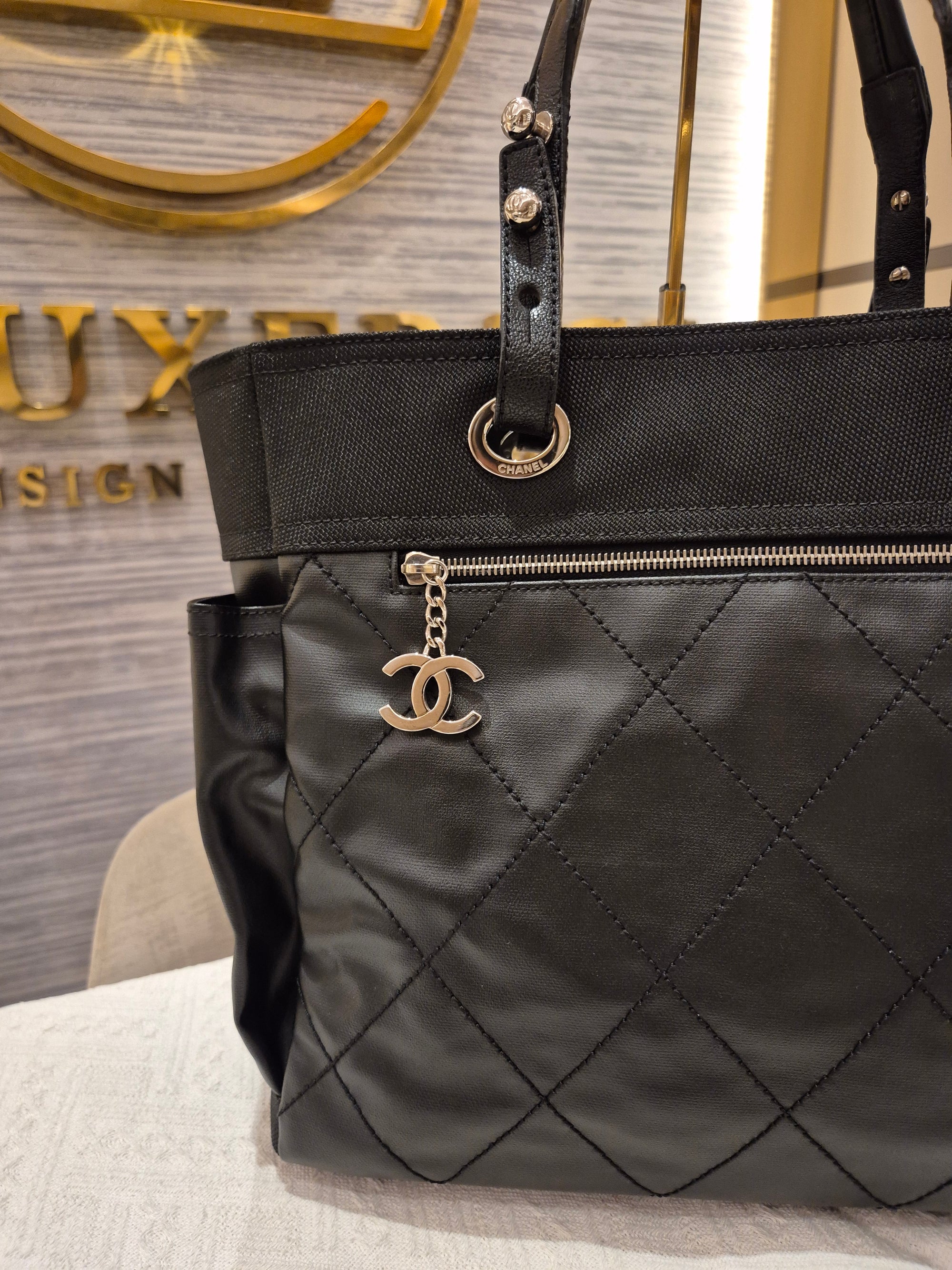 Chanel Biaritz Black