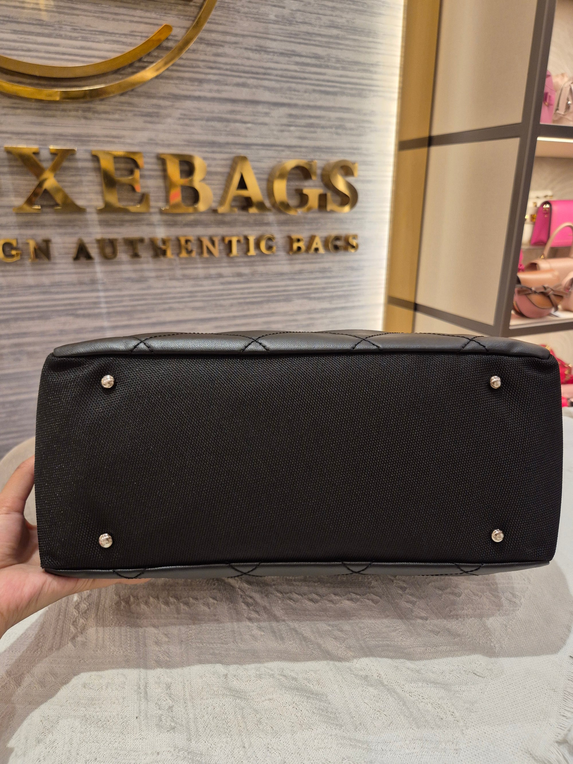 Chanel Biaritz Black