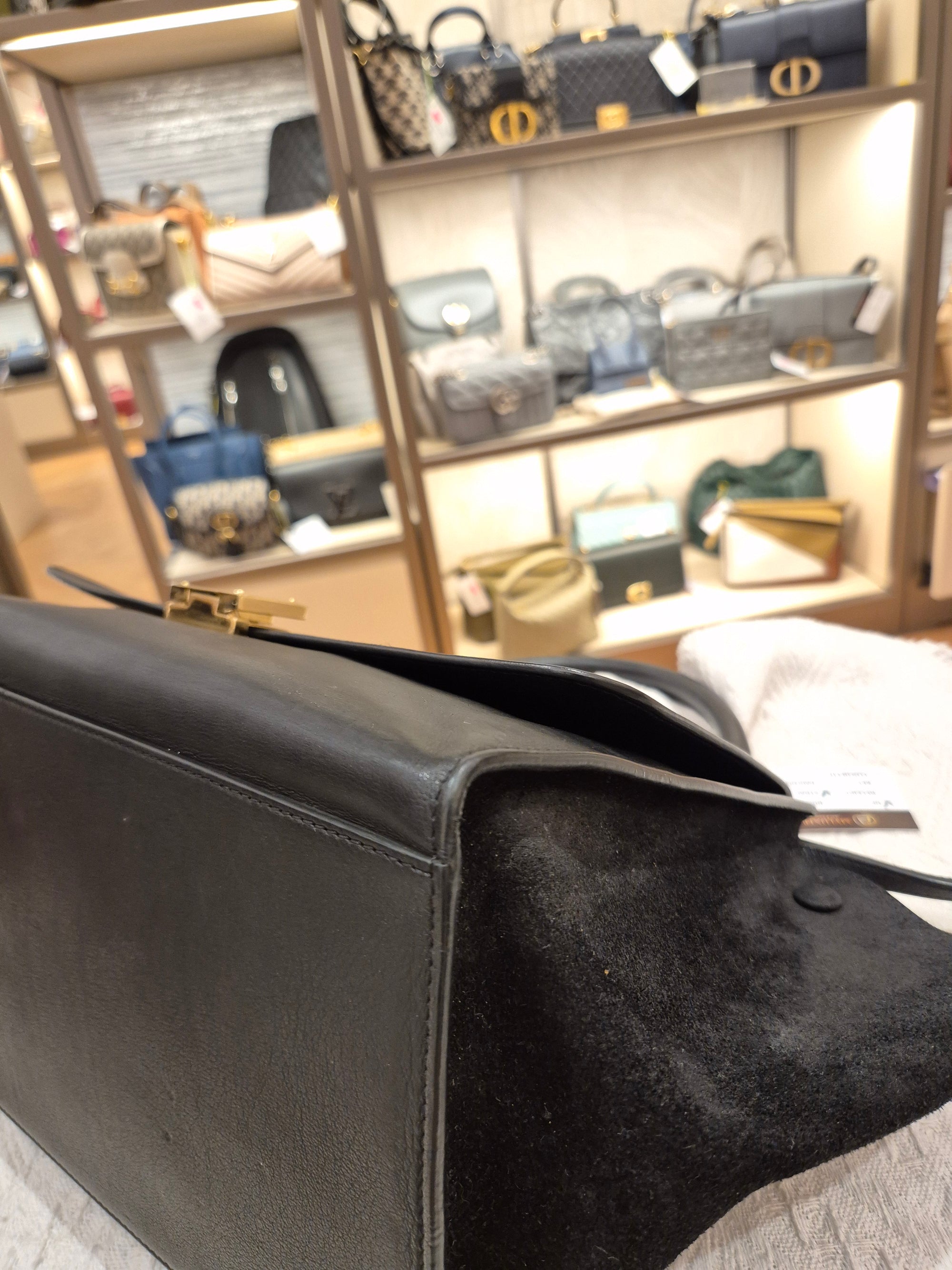 Celine Trapez Croco Black