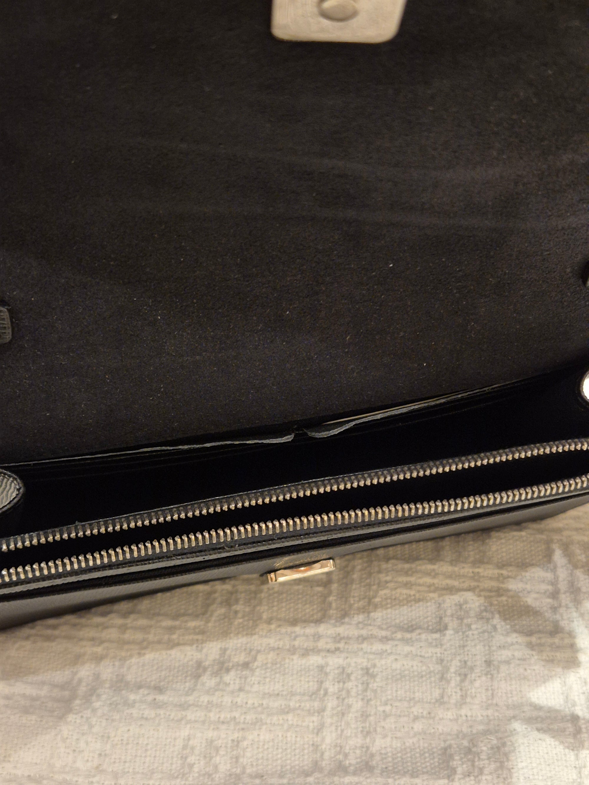 Fendi X Karl Wallet On Chain Motif