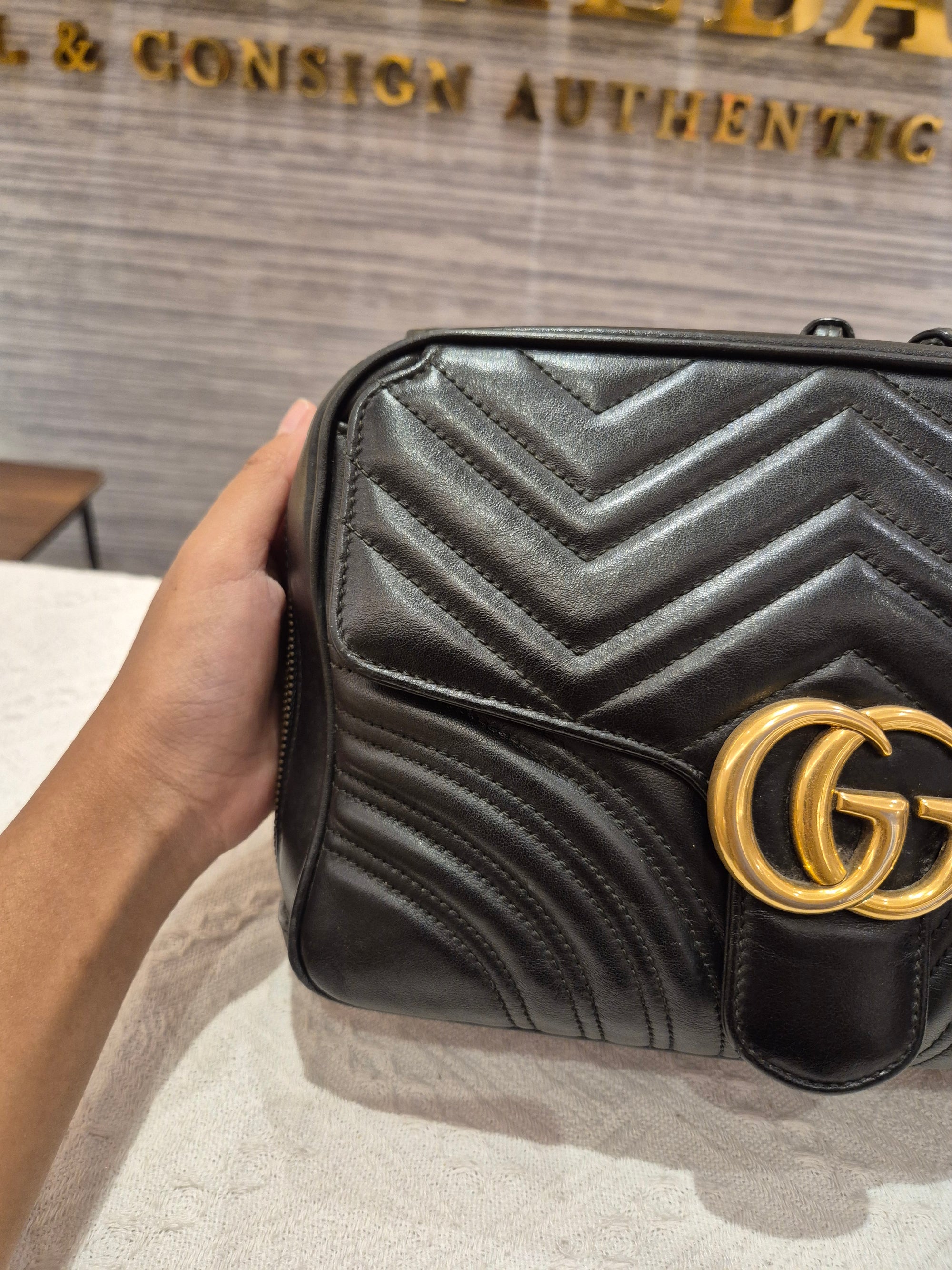 Gucci Marmont Tophandle Black