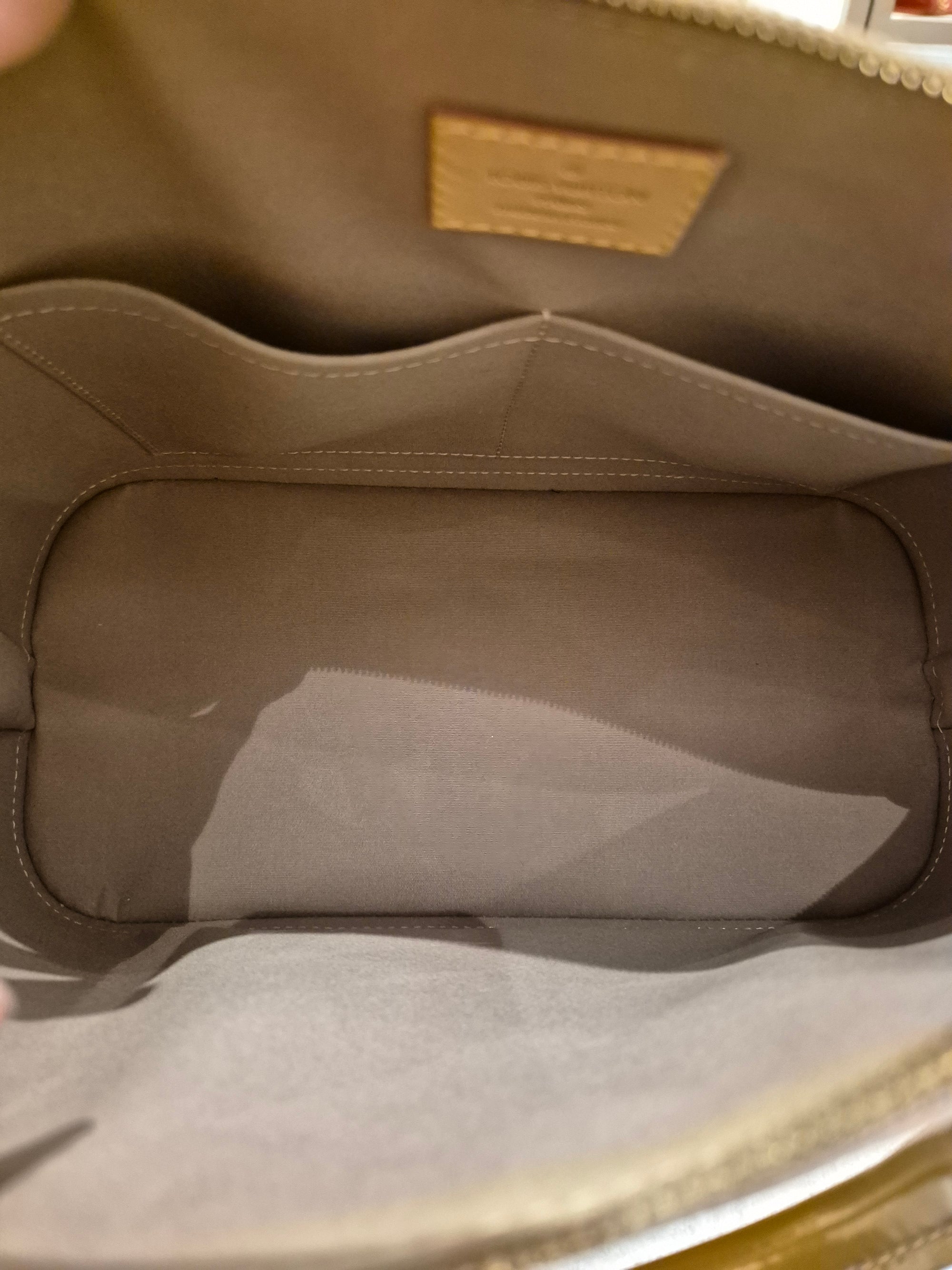 Louis Vuitton Alma PM Vernis