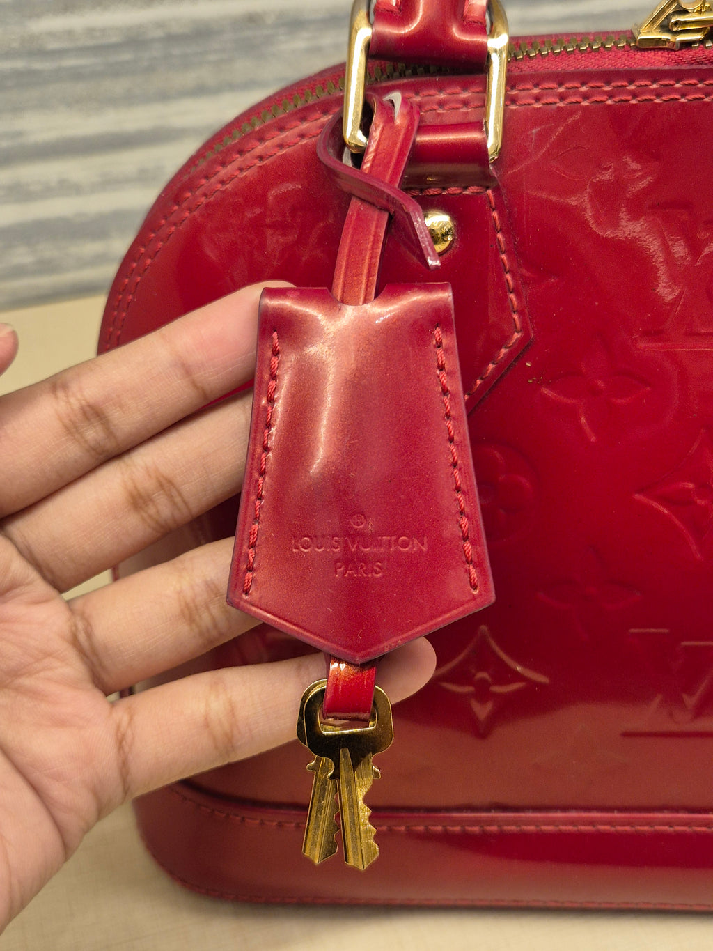 Louis Vuitton BB Alma Vernis