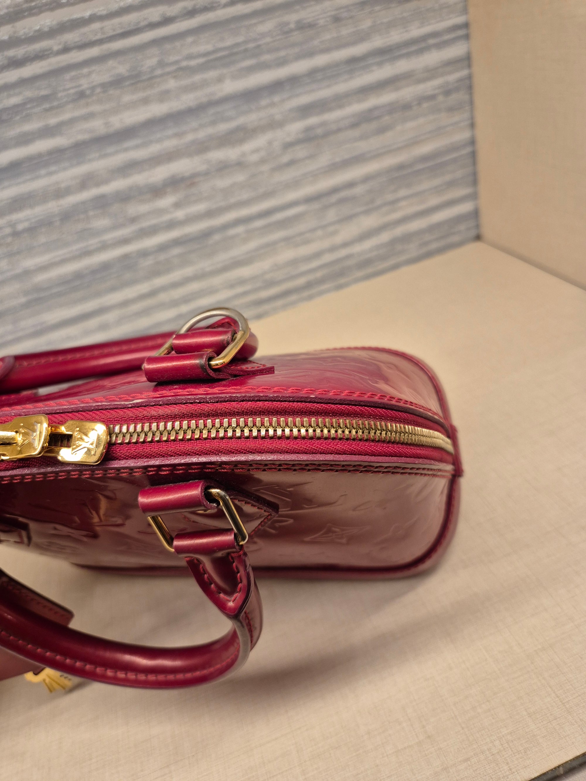 Louis Vuitton BB Alma Vernis