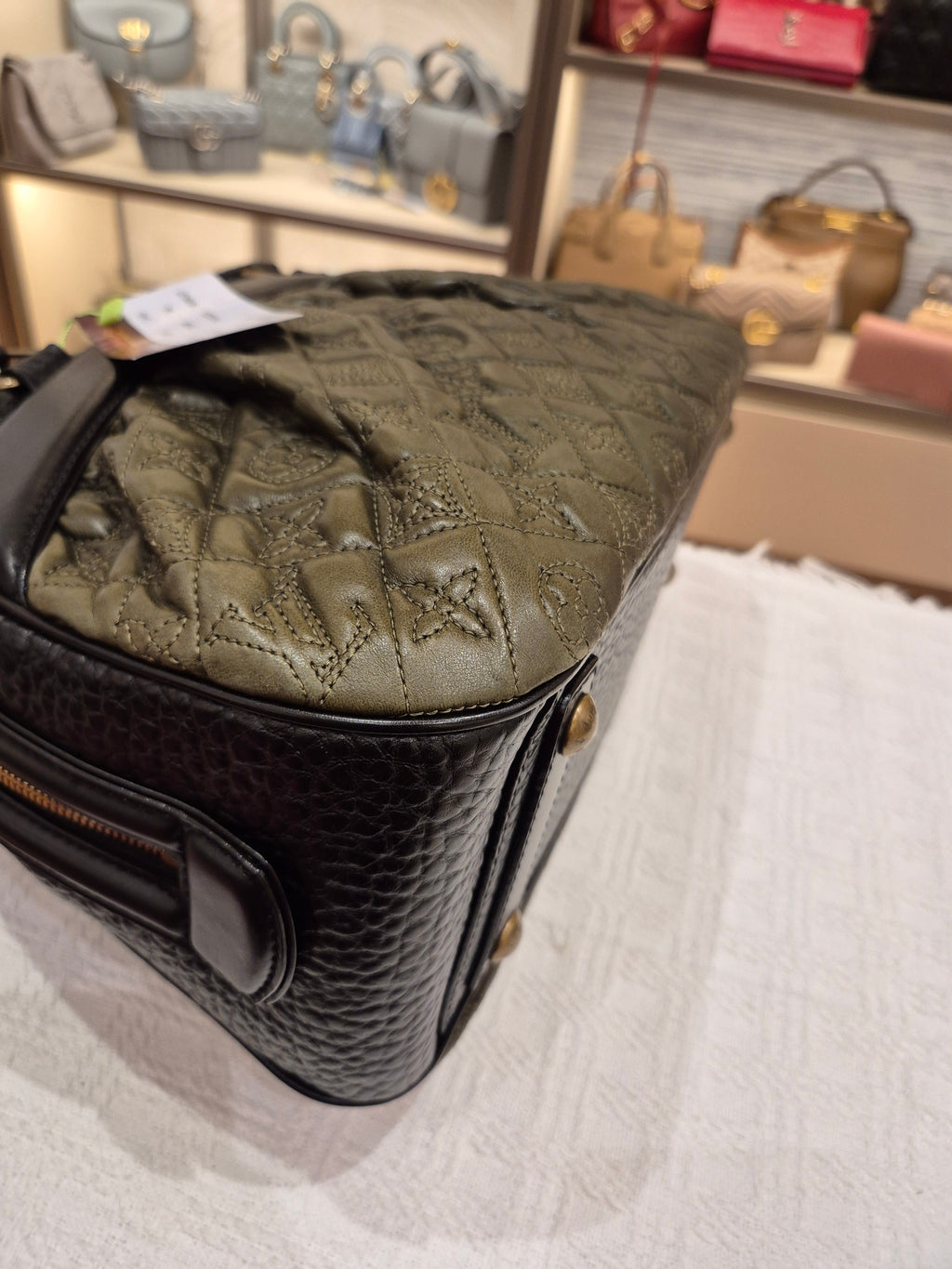 Louis Vuitton Mize Vienna Monogram
