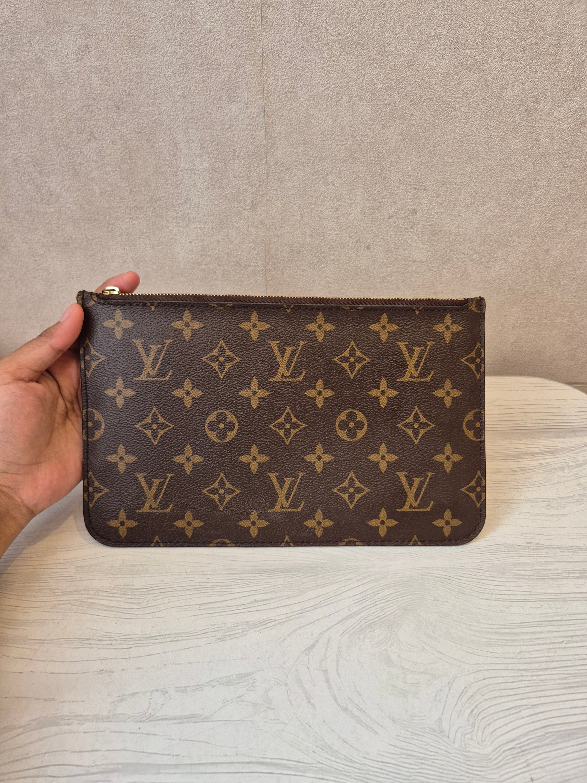 Louis Vuitton Pouch Monogram