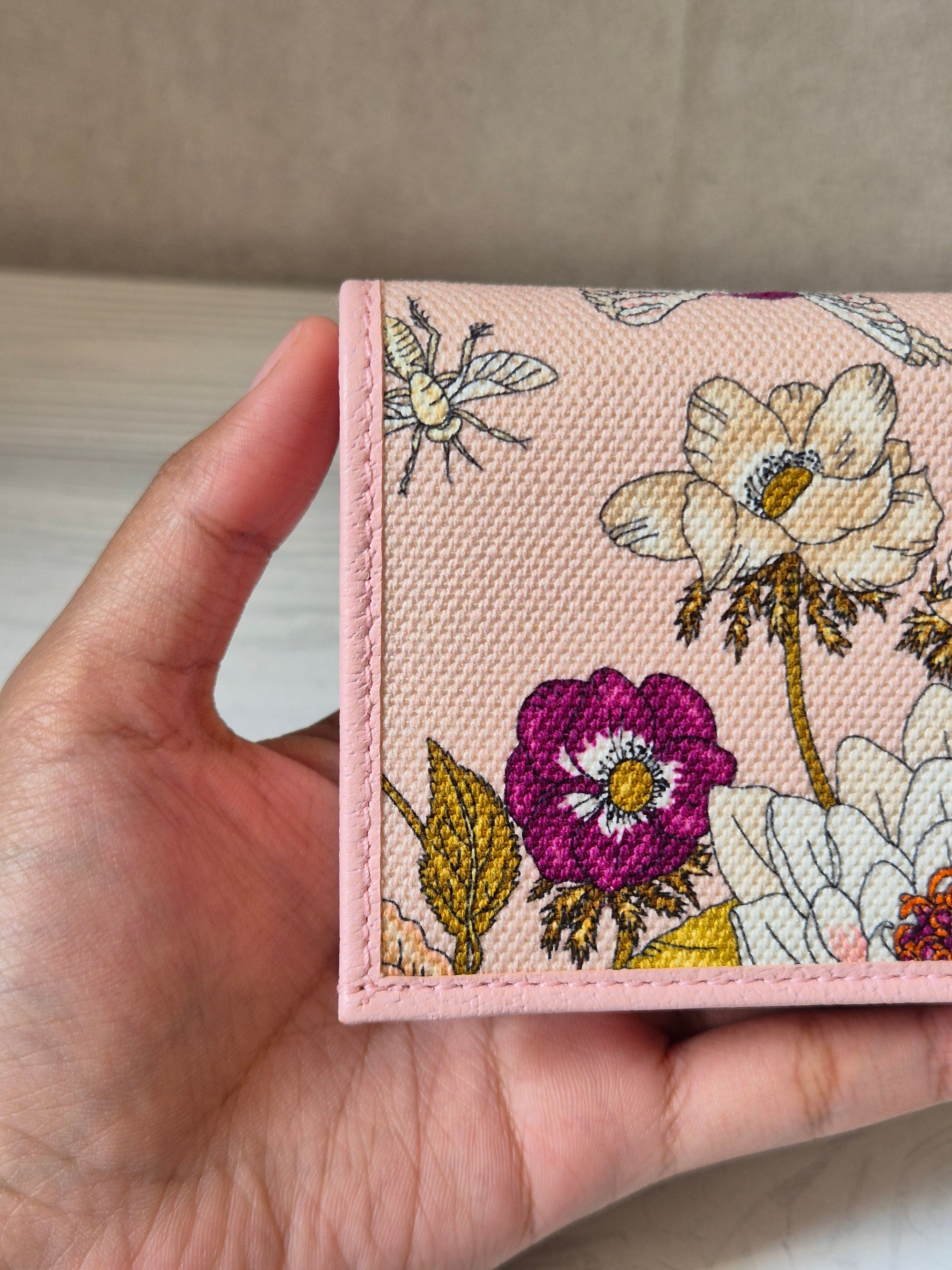 Gucci Compac Wallet Flowers