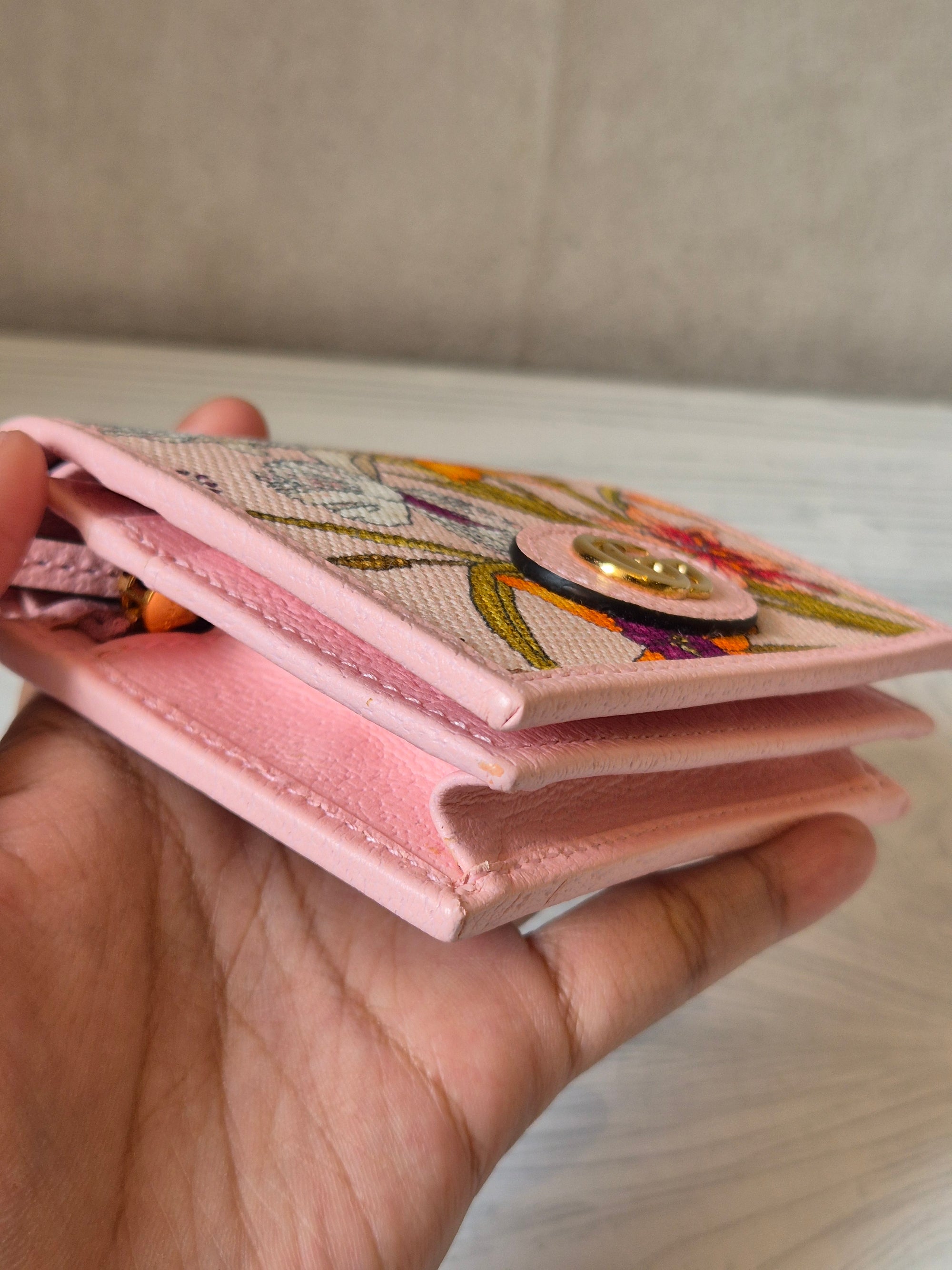 Gucci Compac Wallet Flowers