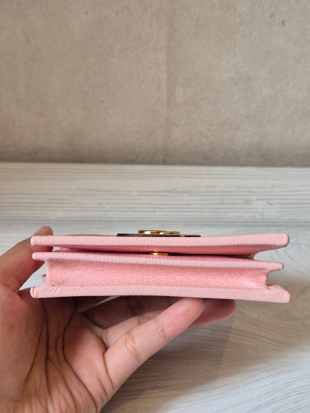 Gucci Compac Wallet Flowers