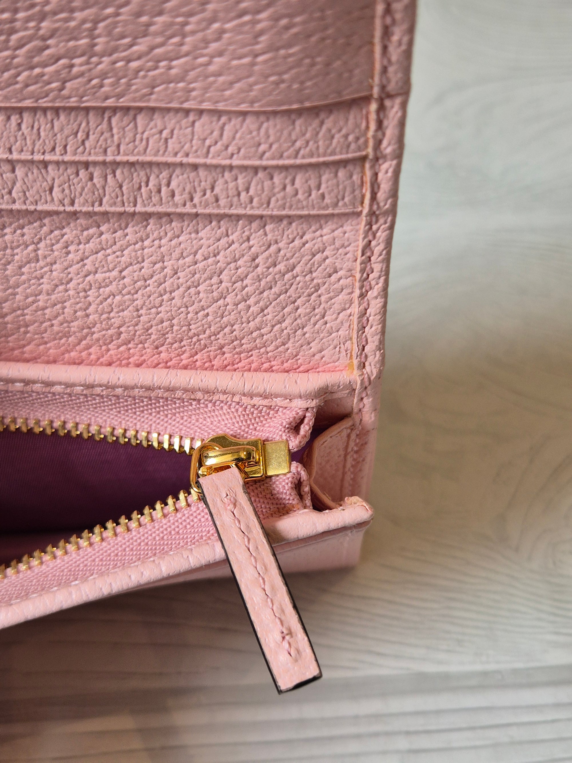 Gucci Compac Wallet Flowers