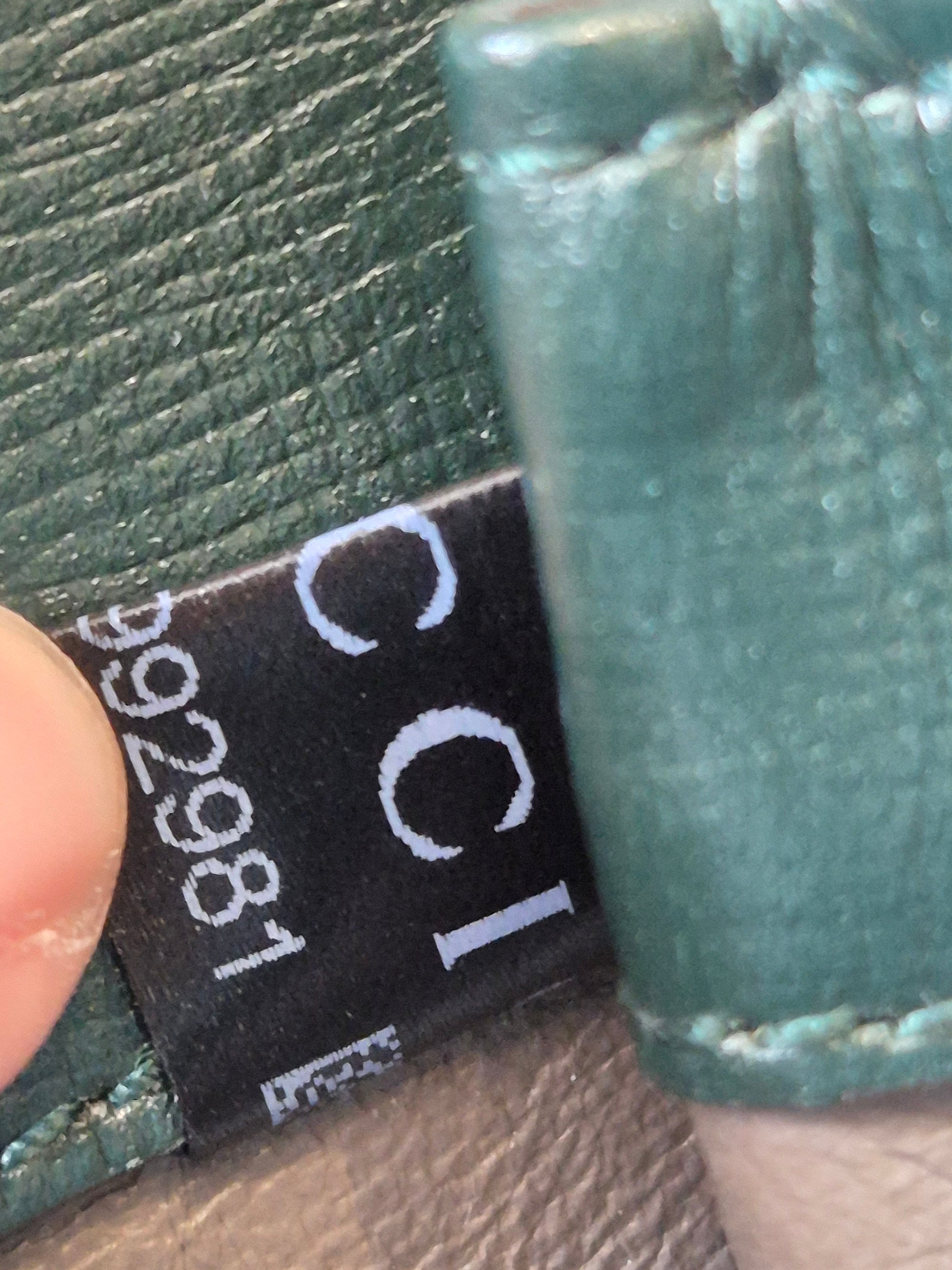 Gucci Sylvie Mini Emerald Green
