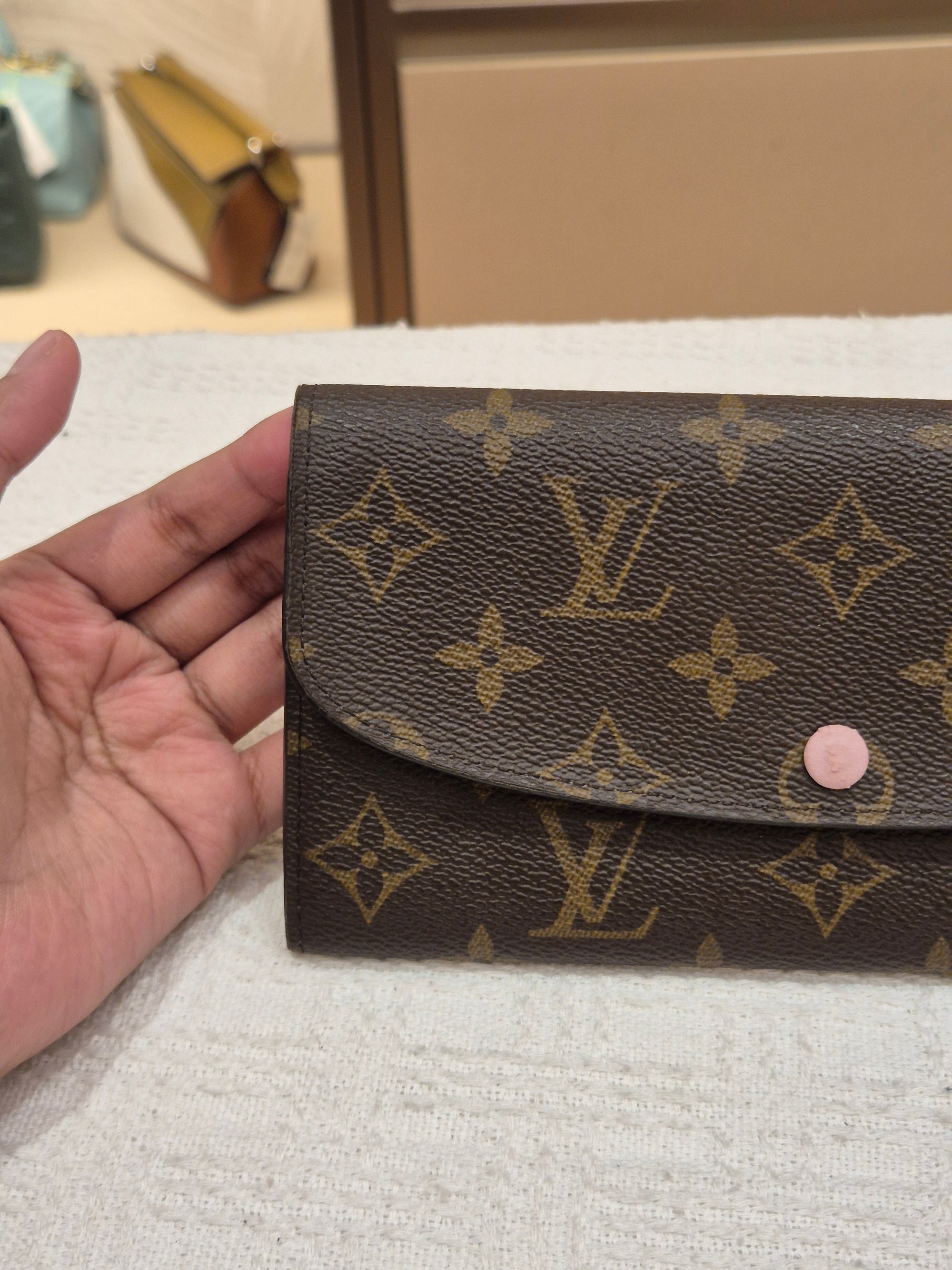 Louis Vuitton Emelie Long Wallet Monogram