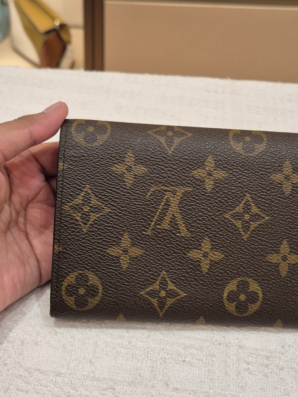 Louis Vuitton Emelie Long Wallet Monogram