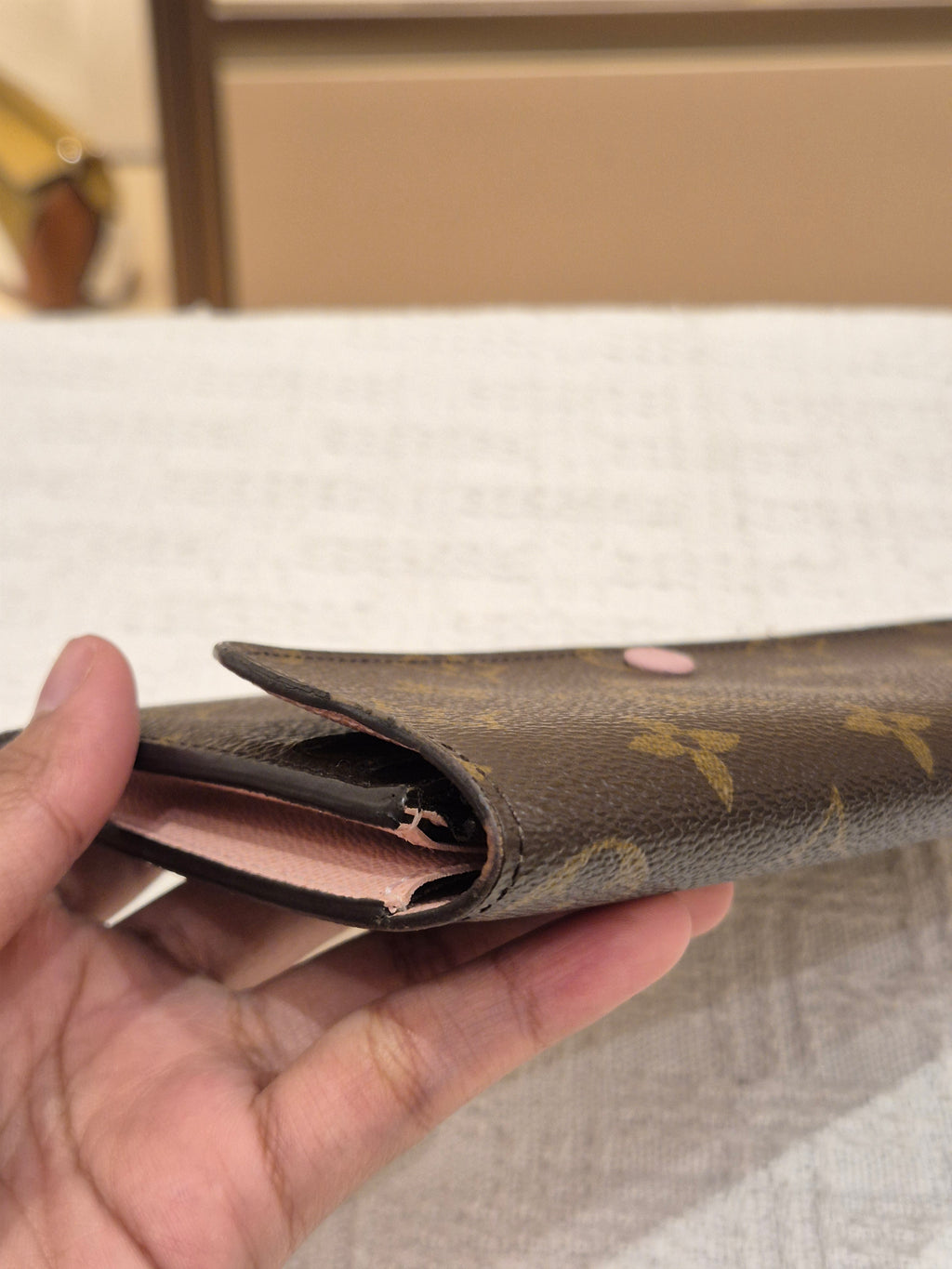 Louis Vuitton Emelie Long Wallet Monogram