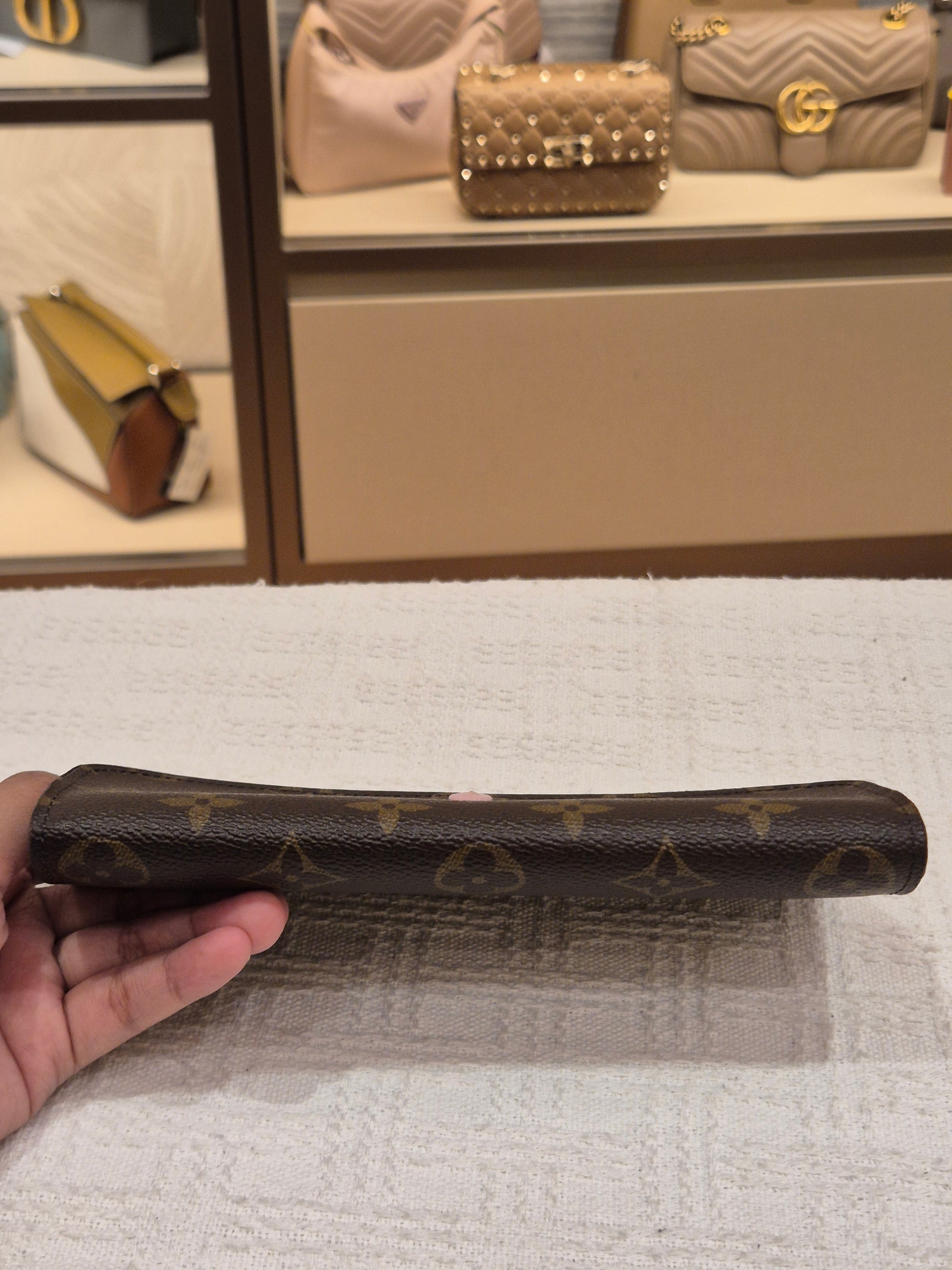 Louis Vuitton Emelie Long Wallet Monogram
