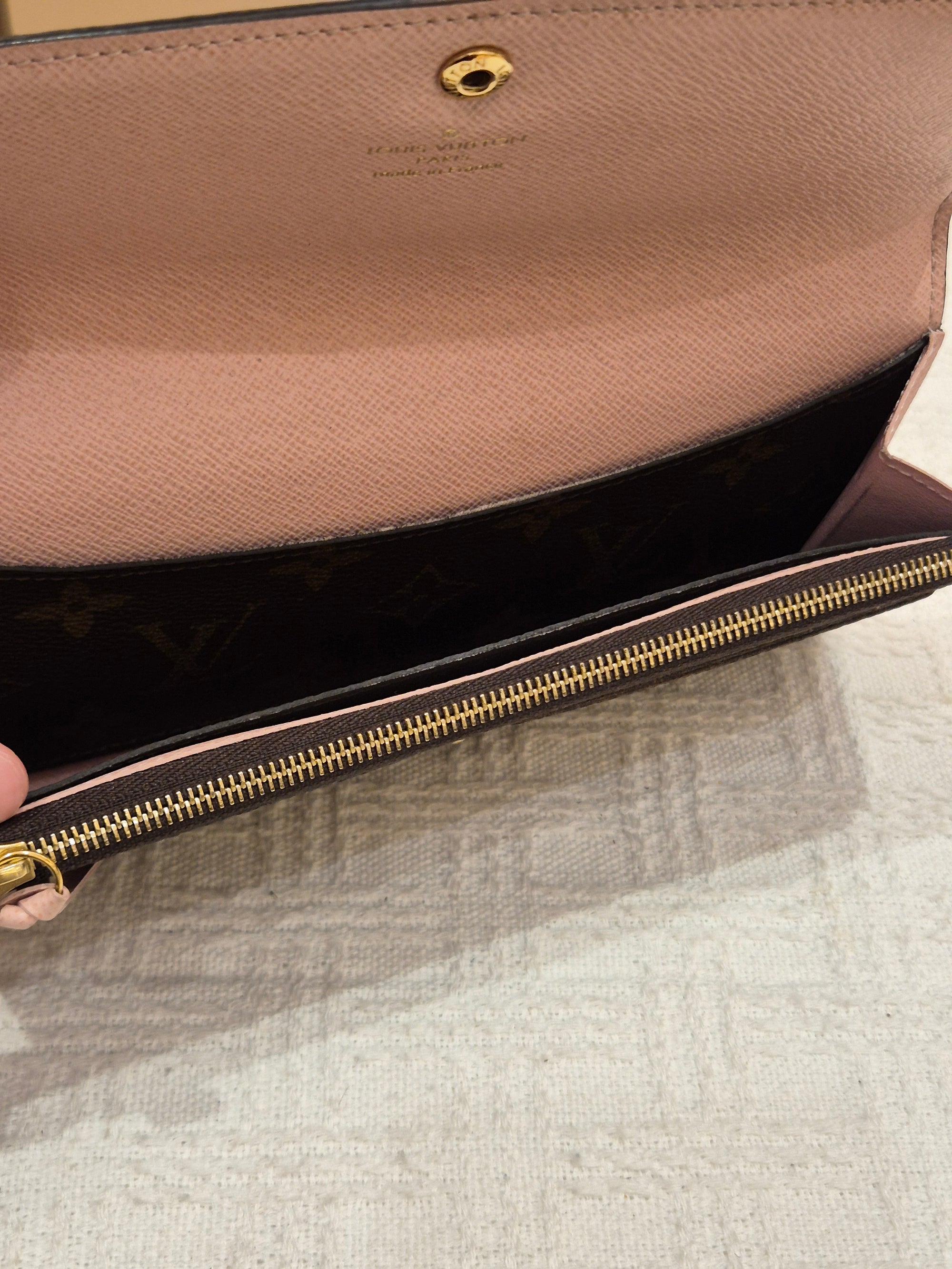 Louis Vuitton Emelie Long Wallet Monogram