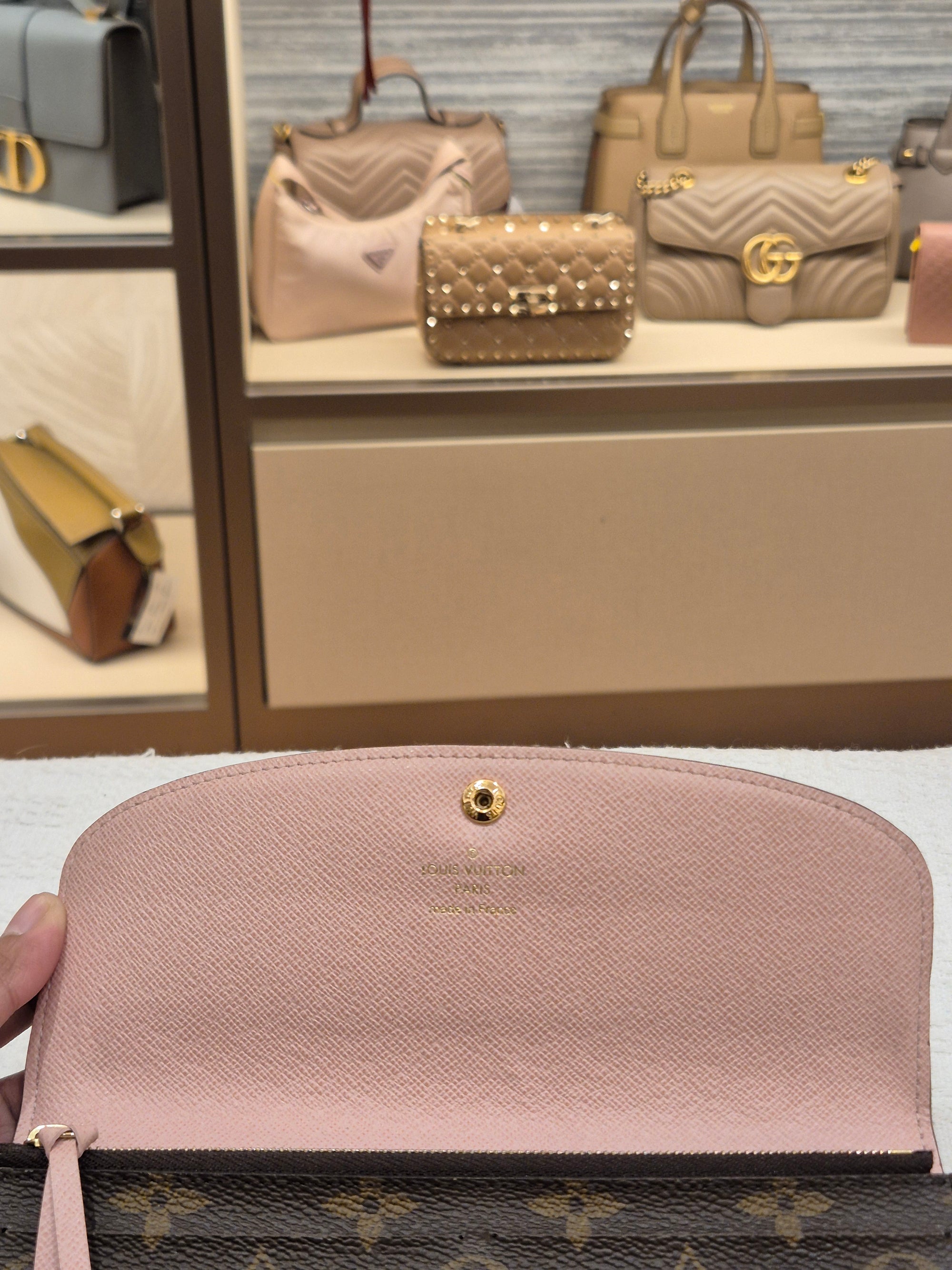 Louis Vuitton Emelie Long Wallet Monogram