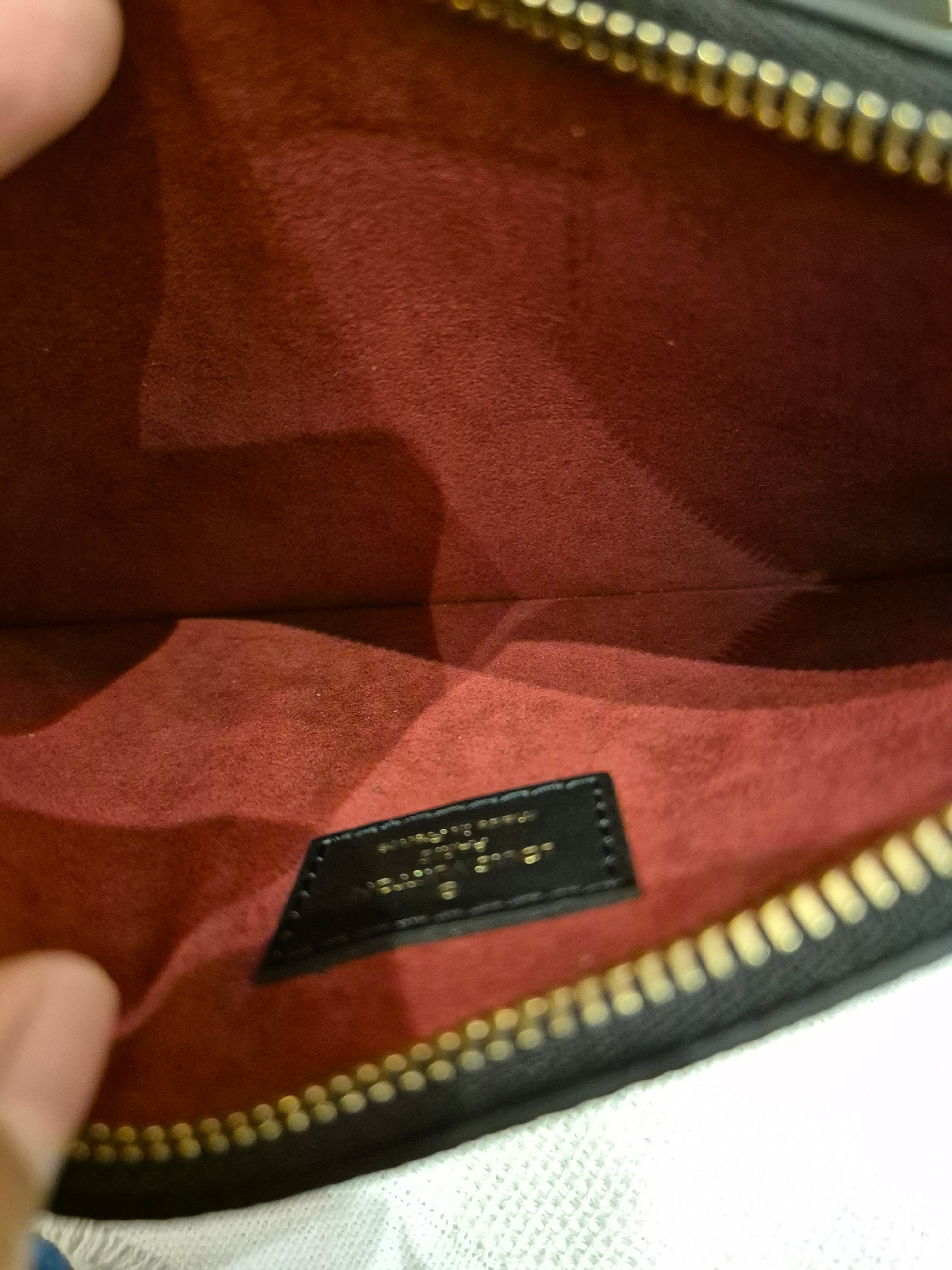 Louis Vuitton NeoNoe MM Emprainte Bicolor