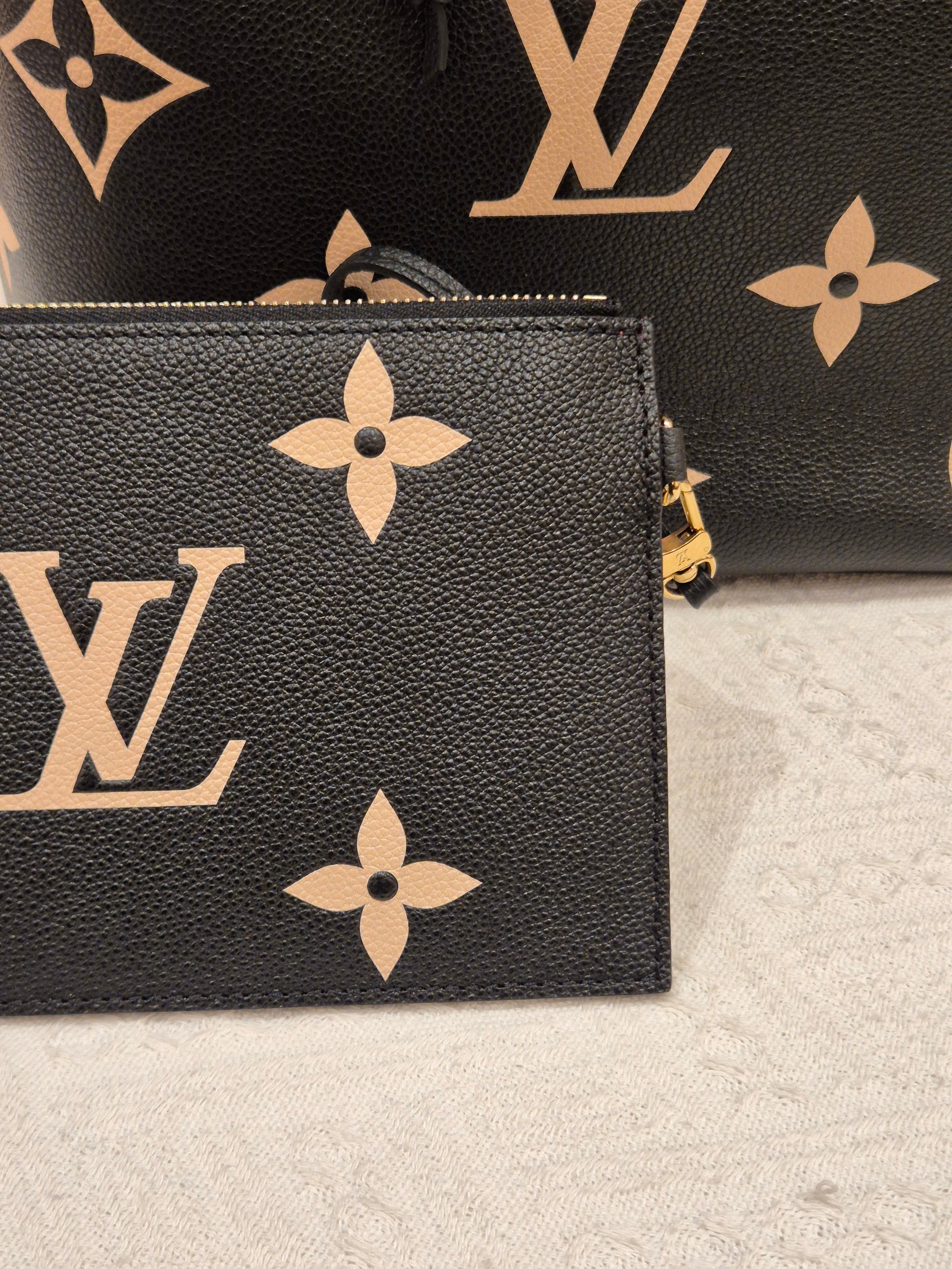 Louis Vuitton NeoNoe MM Emprainte Bicolor