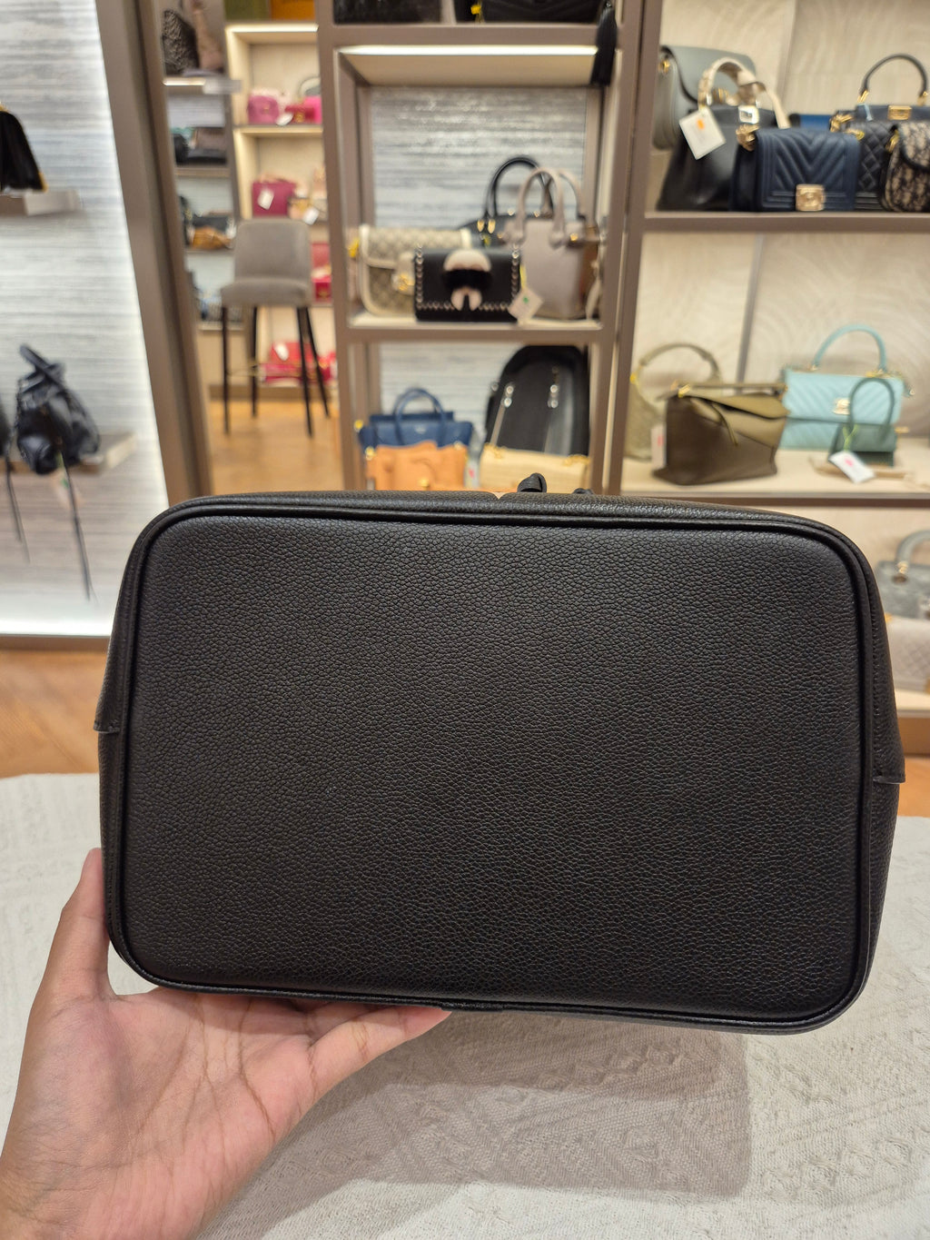 Louis Vuitton NeoNoe MM Emprainte Bicolor