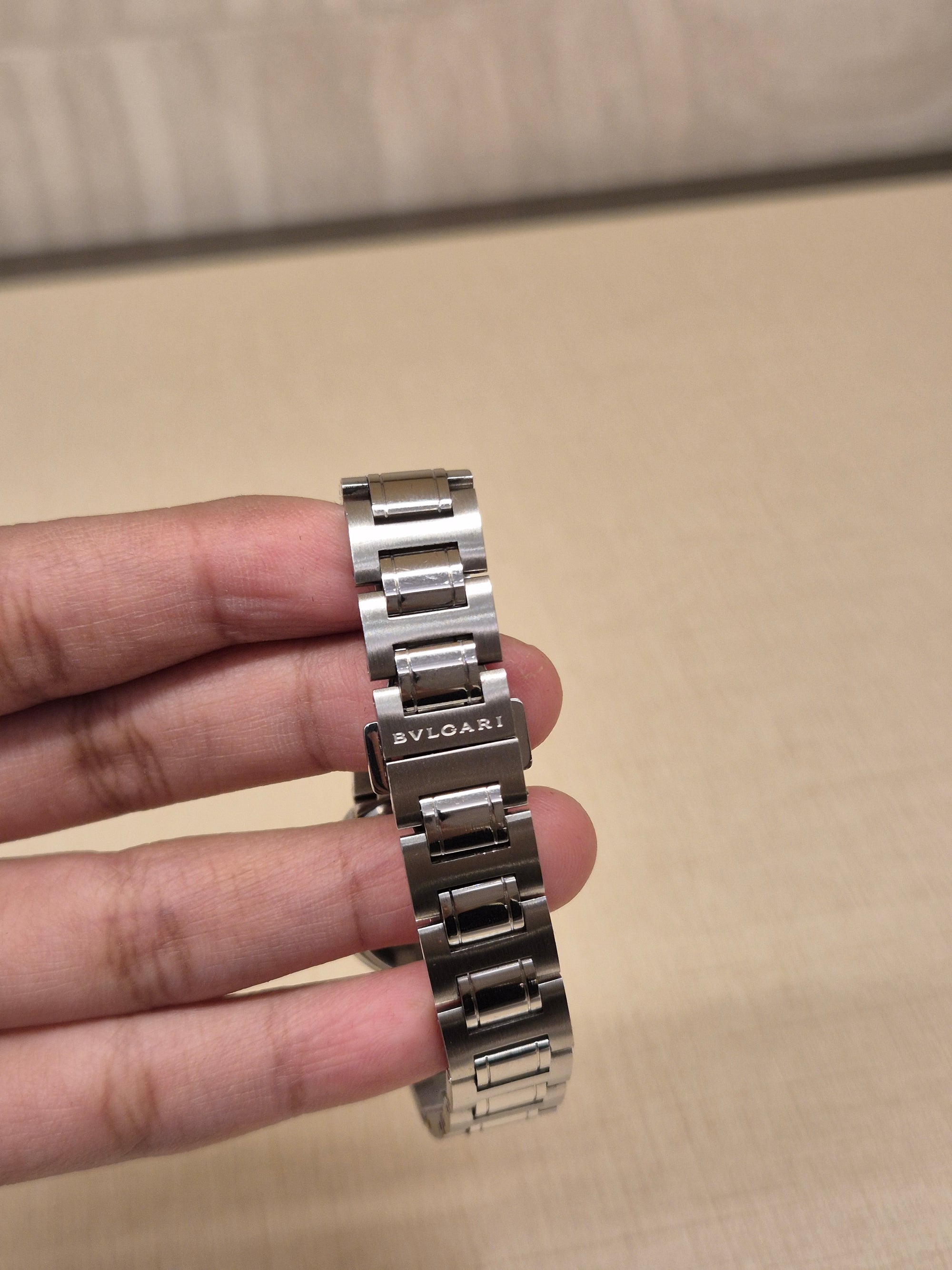 Bvlgari Watch Chain Silver Dial Putih