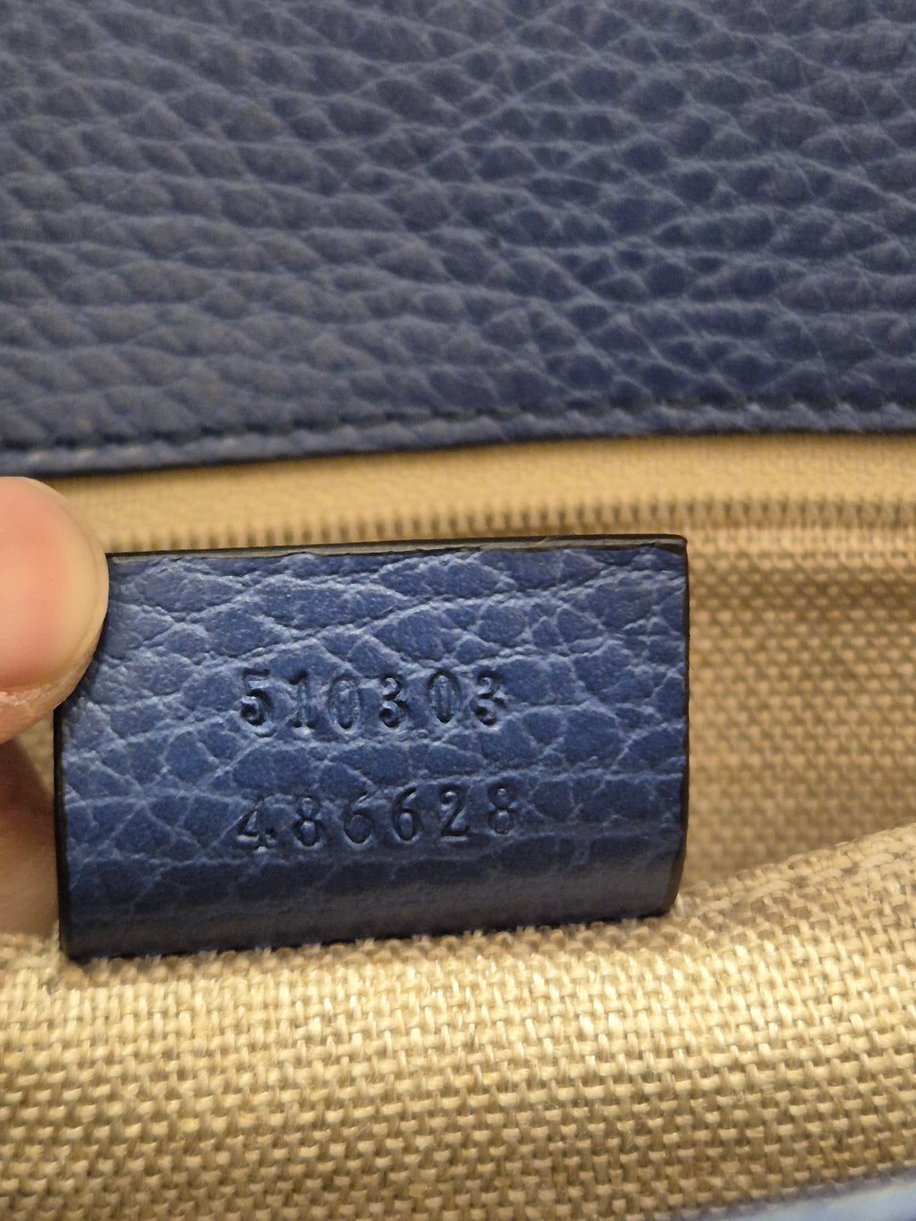 Gucci Interlocking Medium
