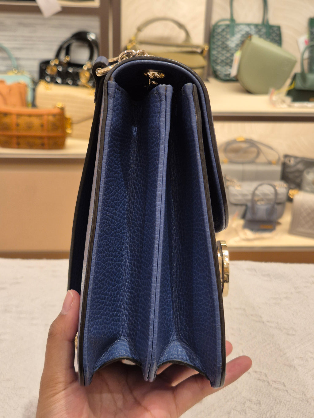 Gucci Interlocking Medium