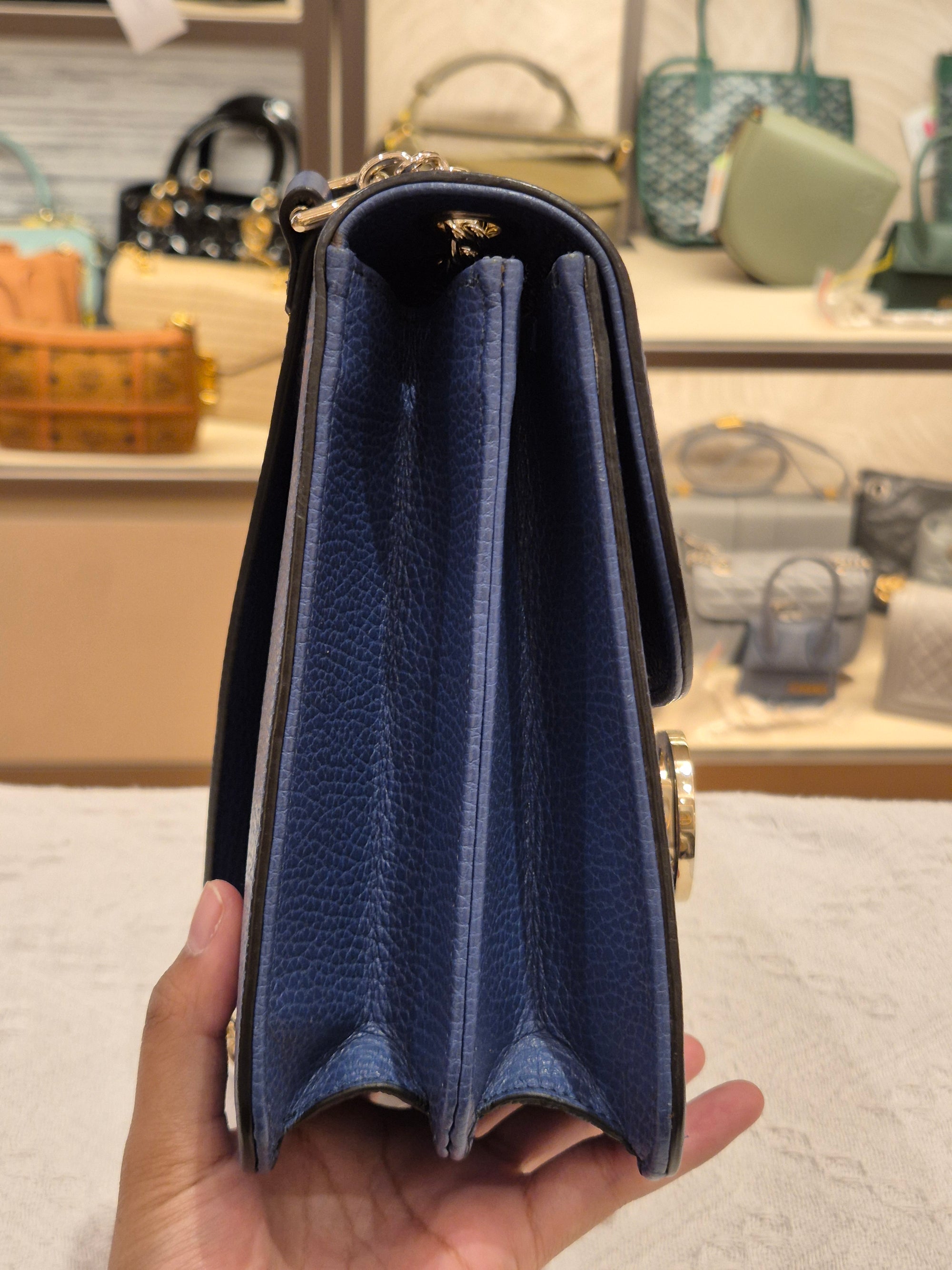 Gucci Interlocking Medium