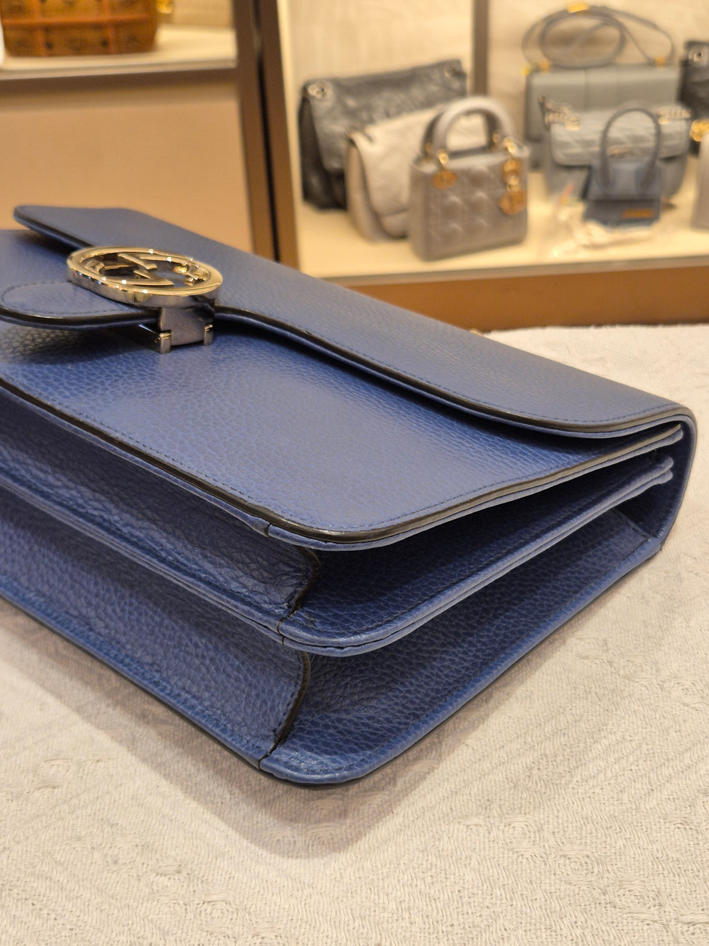 Gucci Interlocking Medium