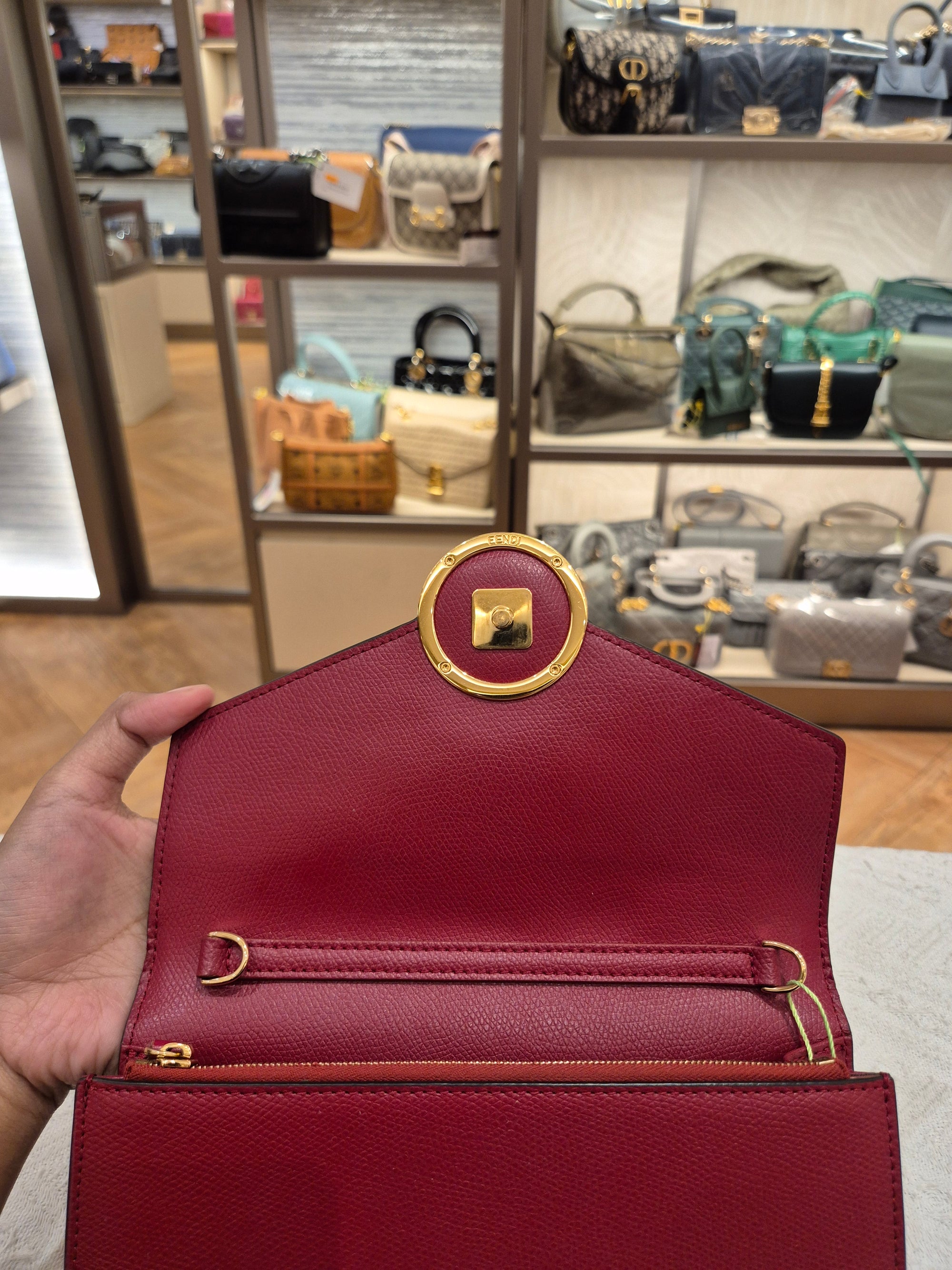 Fendi Wallet On Chain FF