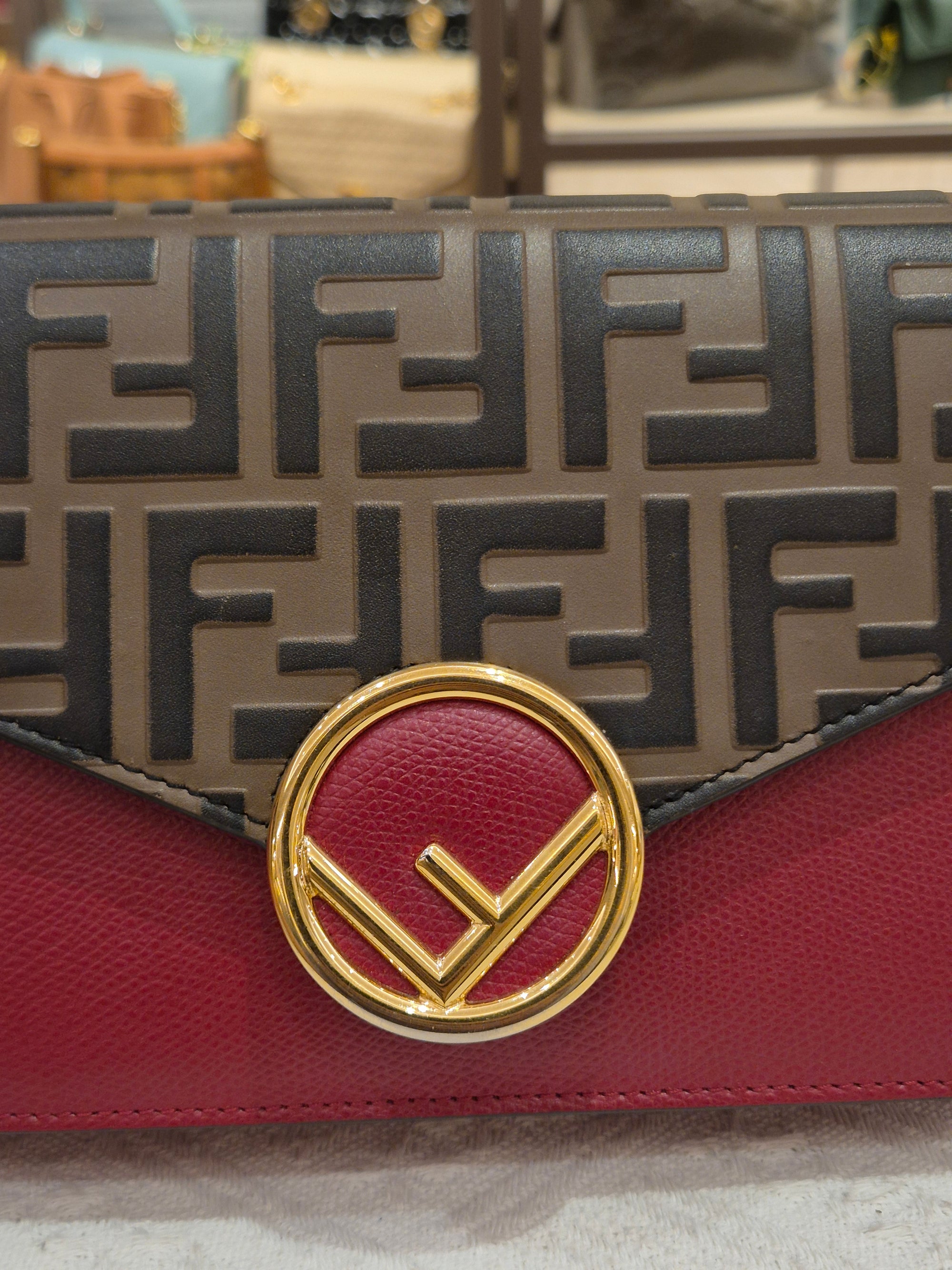 Fendi Wallet On Chain FF