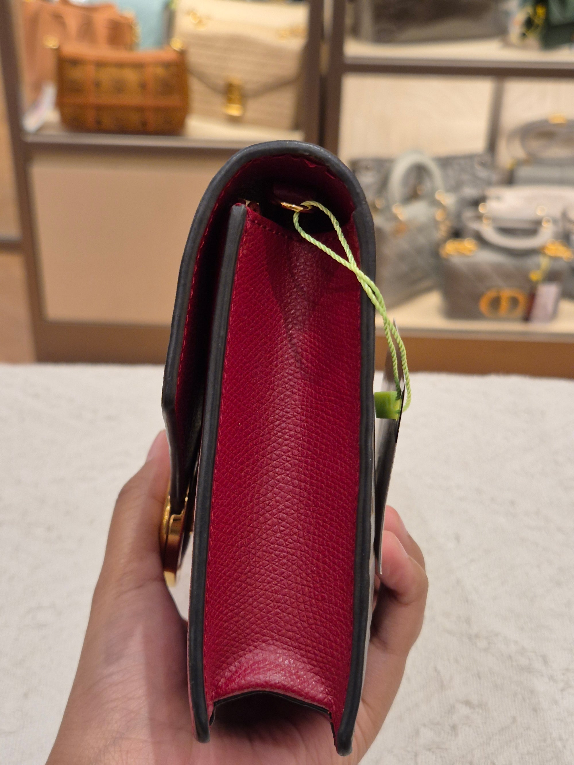 Fendi Wallet On Chain FF